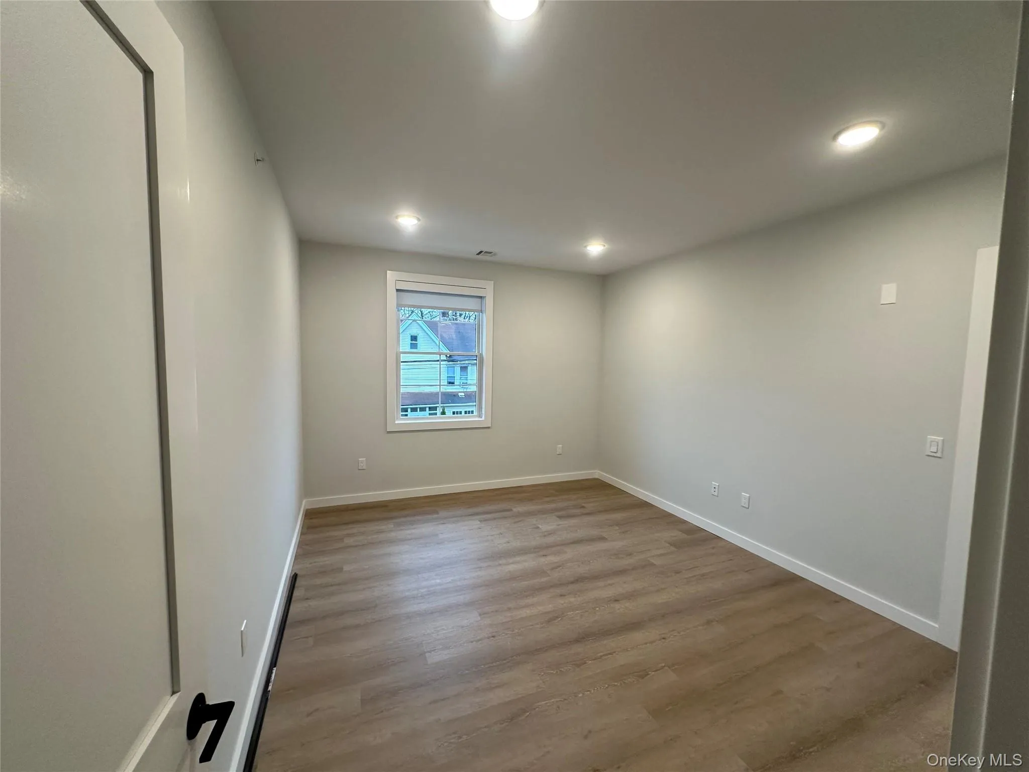 13 Forester Avenue, Warwick (town), NY, 1 Bedroom Bedrooms, 3 Rooms Rooms,1 BathroomBathrooms,Residential Lease,For Rent,Forester,0,1025798 13 Forester Avenue, Warwick (town), NY, 1 Bedroom Bedrooms, 3 Rooms Rooms,1 BathroomBathrooms,Residential Lease,For Rent,Forester,0,1025798