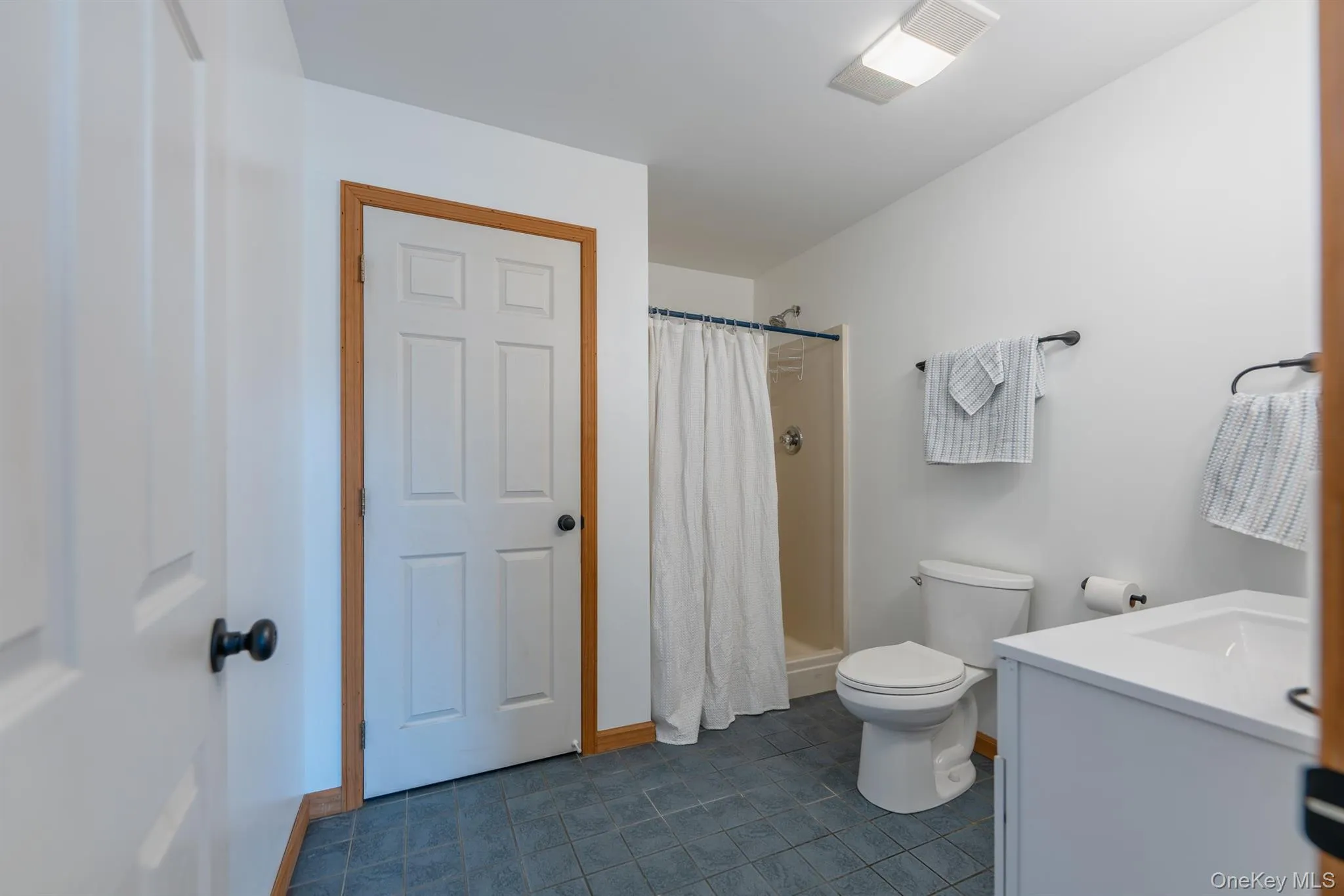 3 Mill Pond Road, Marlboro, NY, 3 Bedrooms Bedrooms, 9 Rooms Rooms,2 BathroomsBathrooms,Residential,For Rent,Mill Pond,0,1025801 3 Mill Pond Road, Marlboro, NY, 3 Bedrooms Bedrooms, 9 Rooms Rooms,2 BathroomsBathrooms,Residential,For Rent,Mill Pond,0,1025801
