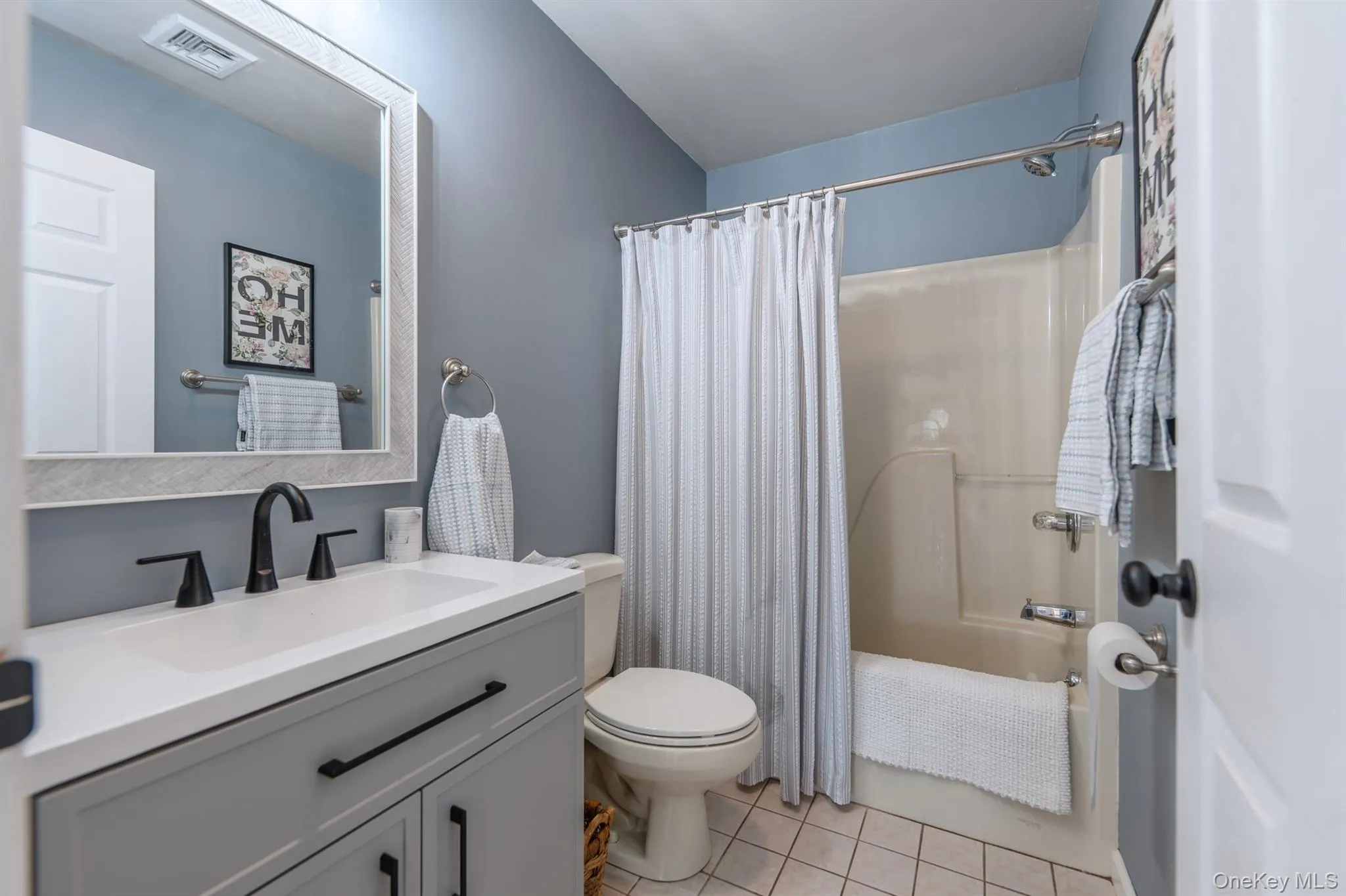 3 Mill Pond Road, Marlboro, NY, 3 Bedrooms Bedrooms, 9 Rooms Rooms,2 BathroomsBathrooms,Residential,For Rent,Mill Pond,0,1025801 3 Mill Pond Road, Marlboro, NY, 3 Bedrooms Bedrooms, 9 Rooms Rooms,2 BathroomsBathrooms,Residential,For Rent,Mill Pond,0,1025801
