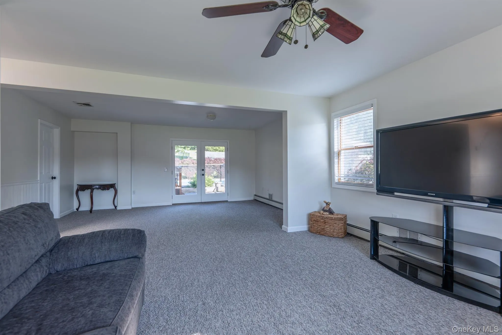3 Mill Pond Road, Marlboro, NY, 3 Bedrooms Bedrooms, 9 Rooms Rooms,2 BathroomsBathrooms,Residential,For Rent,Mill Pond,0,1025801 3 Mill Pond Road, Marlboro, NY, 3 Bedrooms Bedrooms, 9 Rooms Rooms,2 BathroomsBathrooms,Residential,For Rent,Mill Pond,0,1025801