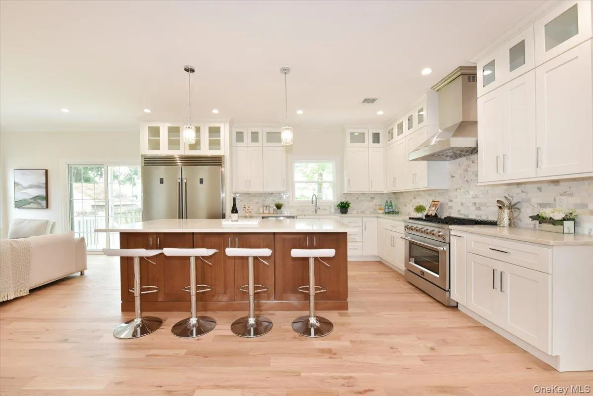 124 North Drive, Oyster Bay, NY, 5 Bedrooms Bedrooms, 9 Rooms Rooms,4 BathroomsBathrooms,Residential,For Rent,North,0,1025802 124 North Drive, Oyster Bay, NY, 5 Bedrooms Bedrooms, 9 Rooms Rooms,4 BathroomsBathrooms,Residential,For Rent,North,0,1025802