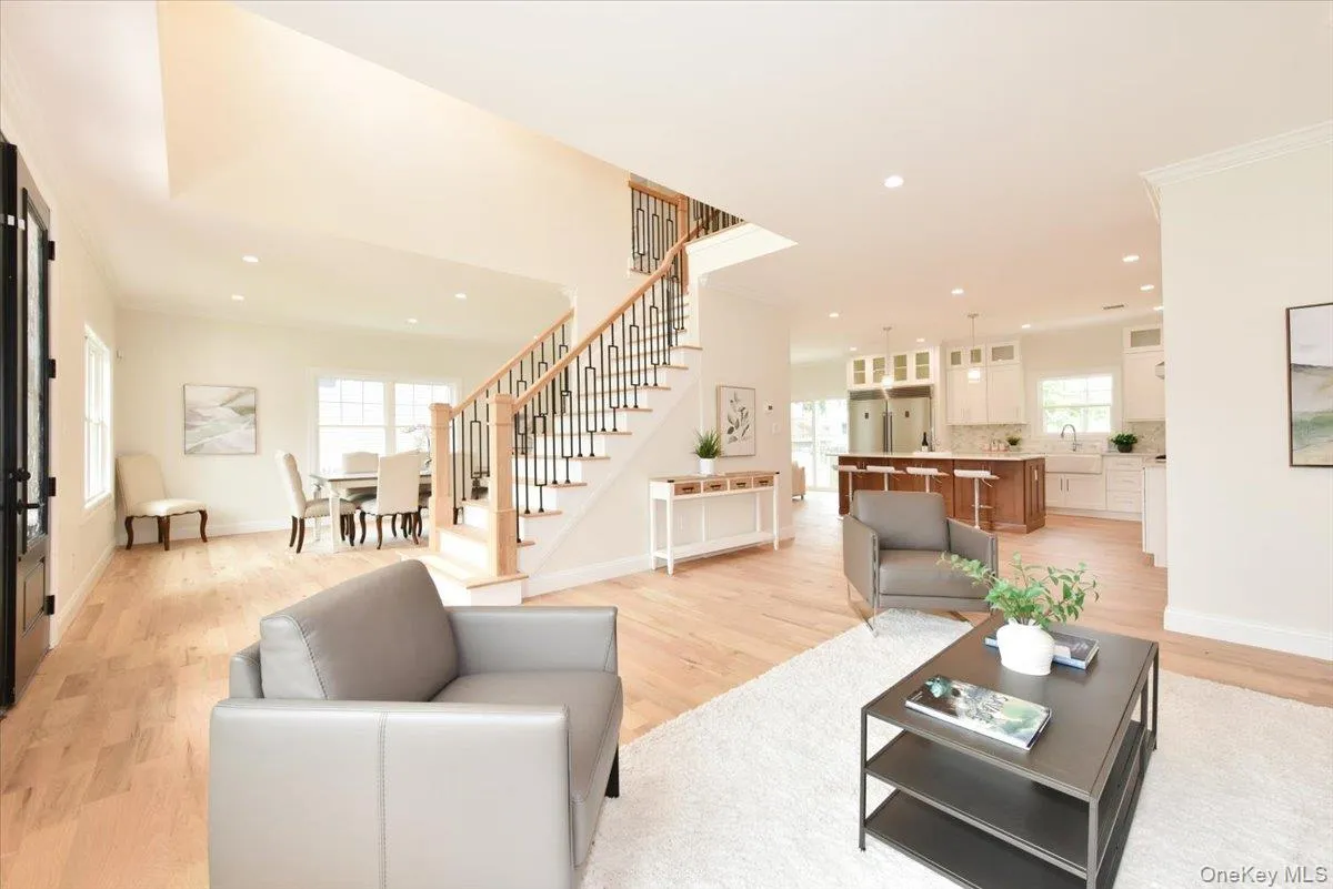 124 North Drive, Oyster Bay, NY, 5 Bedrooms Bedrooms, 9 Rooms Rooms,4 BathroomsBathrooms,Residential,For Rent,North,0,1025802 124 North Drive, Oyster Bay, NY, 5 Bedrooms Bedrooms, 9 Rooms Rooms,4 BathroomsBathrooms,Residential,For Rent,North,0,1025802