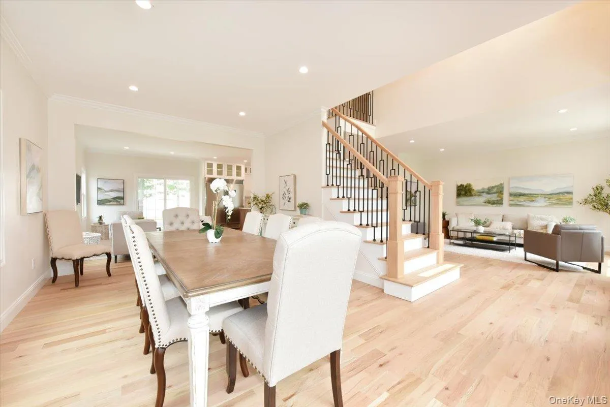 124 North Drive, Oyster Bay, NY, 5 Bedrooms Bedrooms, 9 Rooms Rooms,4 BathroomsBathrooms,Residential,For Rent,North,0,1025802 124 North Drive, Oyster Bay, NY, 5 Bedrooms Bedrooms, 9 Rooms Rooms,4 BathroomsBathrooms,Residential,For Rent,North,0,1025802