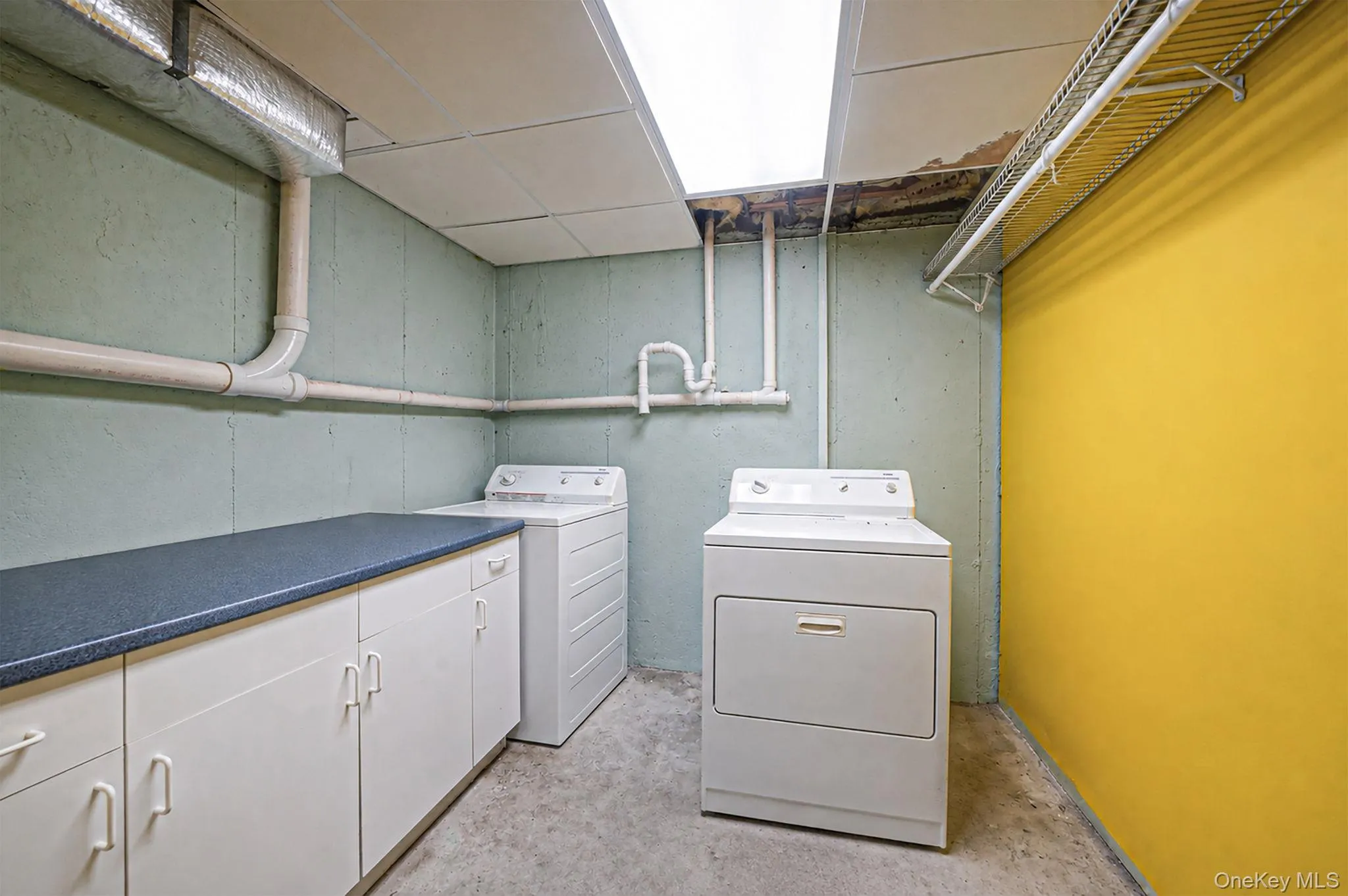 26 Beech Street, Islip, NY, 3 Bedrooms Bedrooms, 6 Rooms Rooms,2 BathroomsBathrooms,Residential,For Rent,Beech,0,1025807 26 Beech Street, Islip, NY, 3 Bedrooms Bedrooms, 6 Rooms Rooms,2 BathroomsBathrooms,Residential,For Rent,Beech,0,1025807