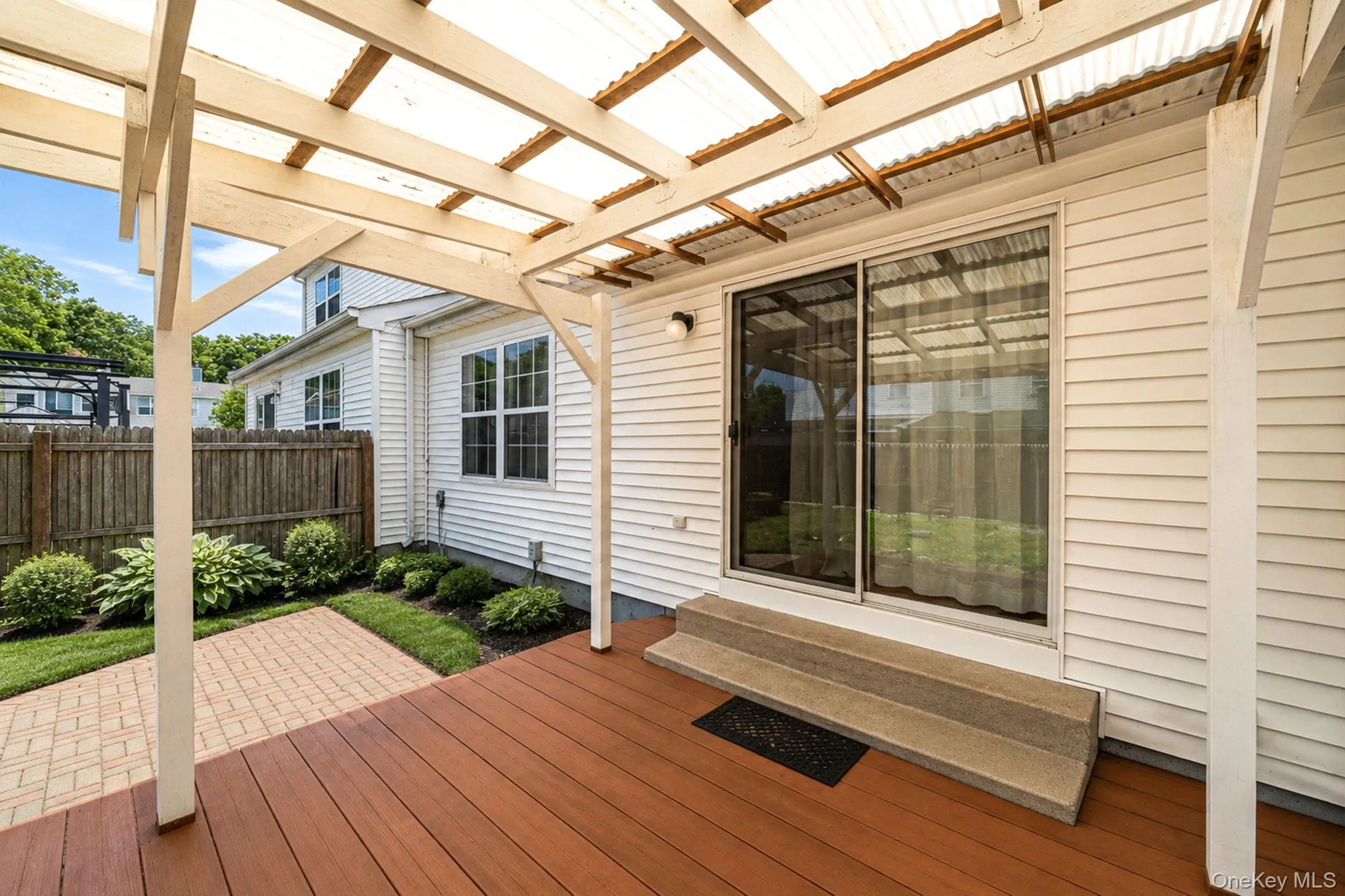 26 Beech Street, Islip, NY, 3 Bedrooms Bedrooms, 6 Rooms Rooms,2 BathroomsBathrooms,Residential,For Rent,Beech,0,1025807 26 Beech Street, Islip, NY, 3 Bedrooms Bedrooms, 6 Rooms Rooms,2 BathroomsBathrooms,Residential,For Rent,Beech,0,1025807