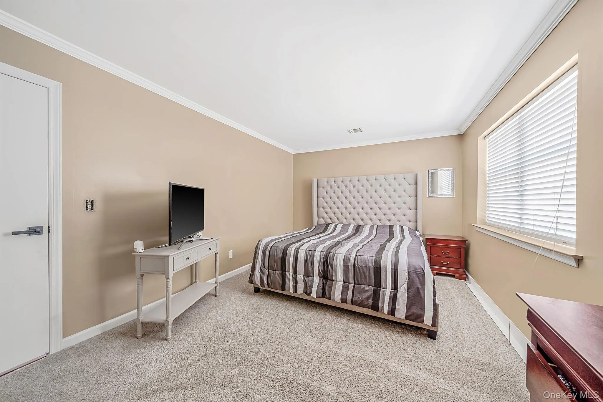 26 Beech Street, Islip, NY, 3 Bedrooms Bedrooms, 6 Rooms Rooms,2 BathroomsBathrooms,Residential,For Rent,Beech,0,1025807 26 Beech Street, Islip, NY, 3 Bedrooms Bedrooms, 6 Rooms Rooms,2 BathroomsBathrooms,Residential,For Rent,Beech,0,1025807