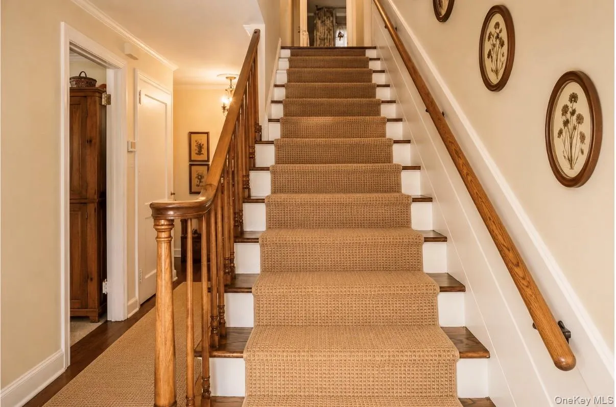 158 Wilson Avenue, North Hempstead, NY, 4 Bedrooms Bedrooms, 8 Rooms Rooms,2 BathroomsBathrooms,Residential,For Rent,Wilson,0,1025810 158 Wilson Avenue, North Hempstead, NY, 4 Bedrooms Bedrooms, 8 Rooms Rooms,2 BathroomsBathrooms,Residential,For Rent,Wilson,0,1025810