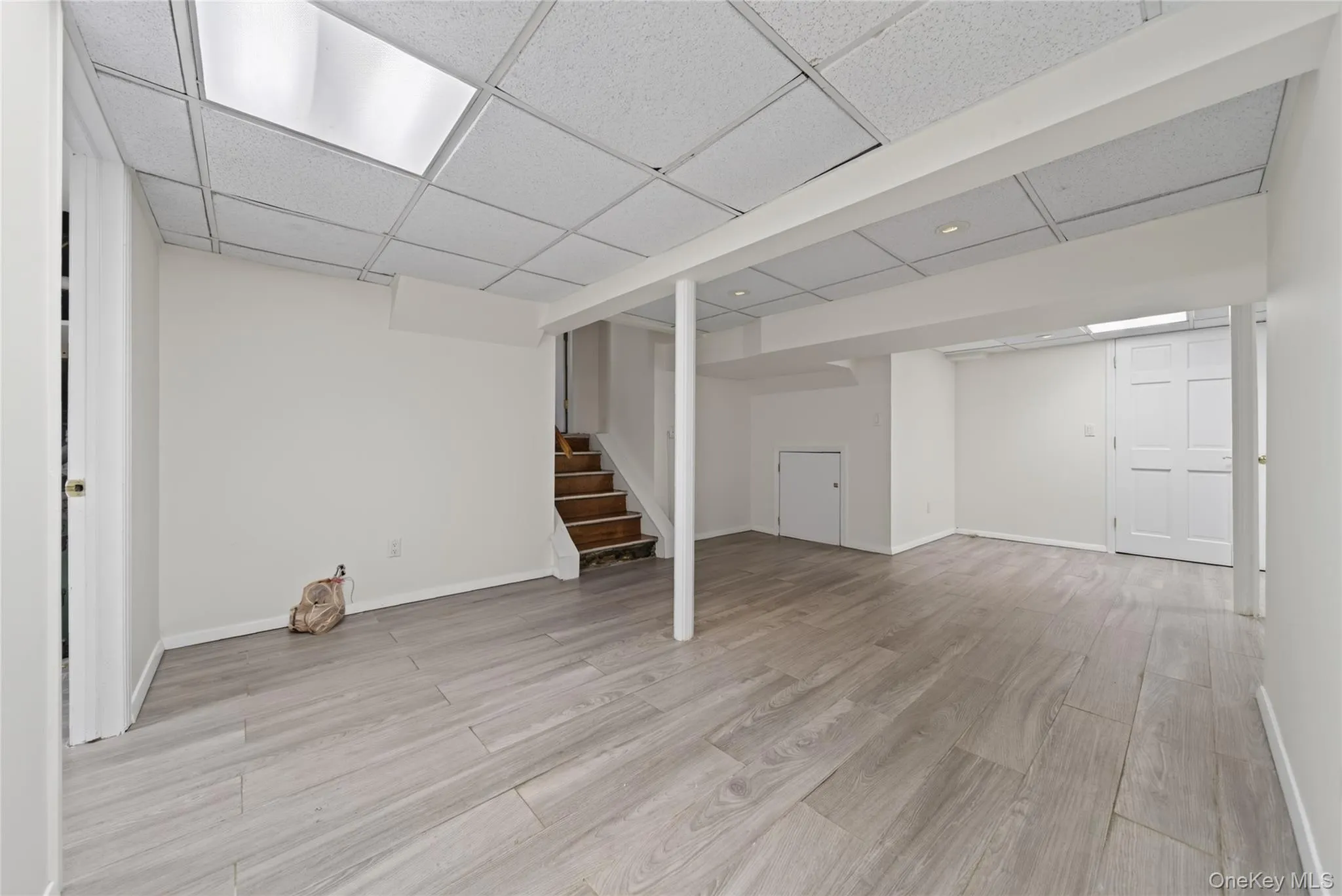 78 Sugar Maple Drive, North Hempstead, NY, 4 Bedrooms Bedrooms, 8 Rooms Rooms,2 BathroomsBathrooms,Residential,For Rent,Sugar Maple,0,1025811 78 Sugar Maple Drive, North Hempstead, NY, 4 Bedrooms Bedrooms, 8 Rooms Rooms,2 BathroomsBathrooms,Residential,For Rent,Sugar Maple,0,1025811