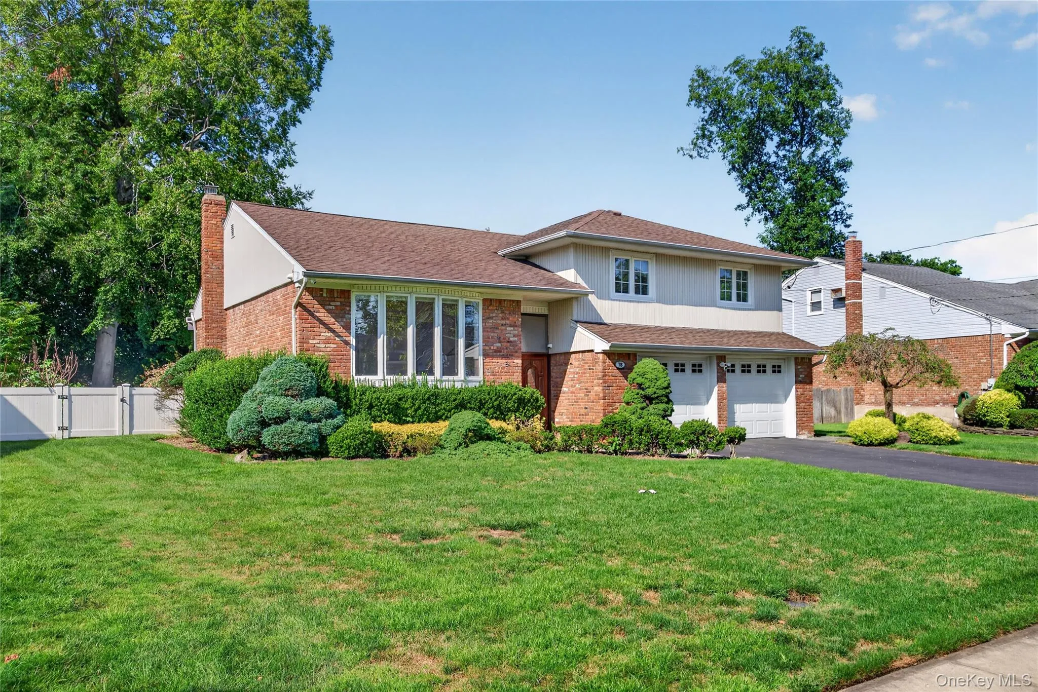 78 Sugar Maple Drive, North Hempstead, NY, 4 Bedrooms Bedrooms, 8 Rooms Rooms,2 BathroomsBathrooms,Residential,For Rent,Sugar Maple,0,1025811 78 Sugar Maple Drive, North Hempstead, NY, 4 Bedrooms Bedrooms, 8 Rooms Rooms,2 BathroomsBathrooms,Residential,For Rent,Sugar Maple,0,1025811