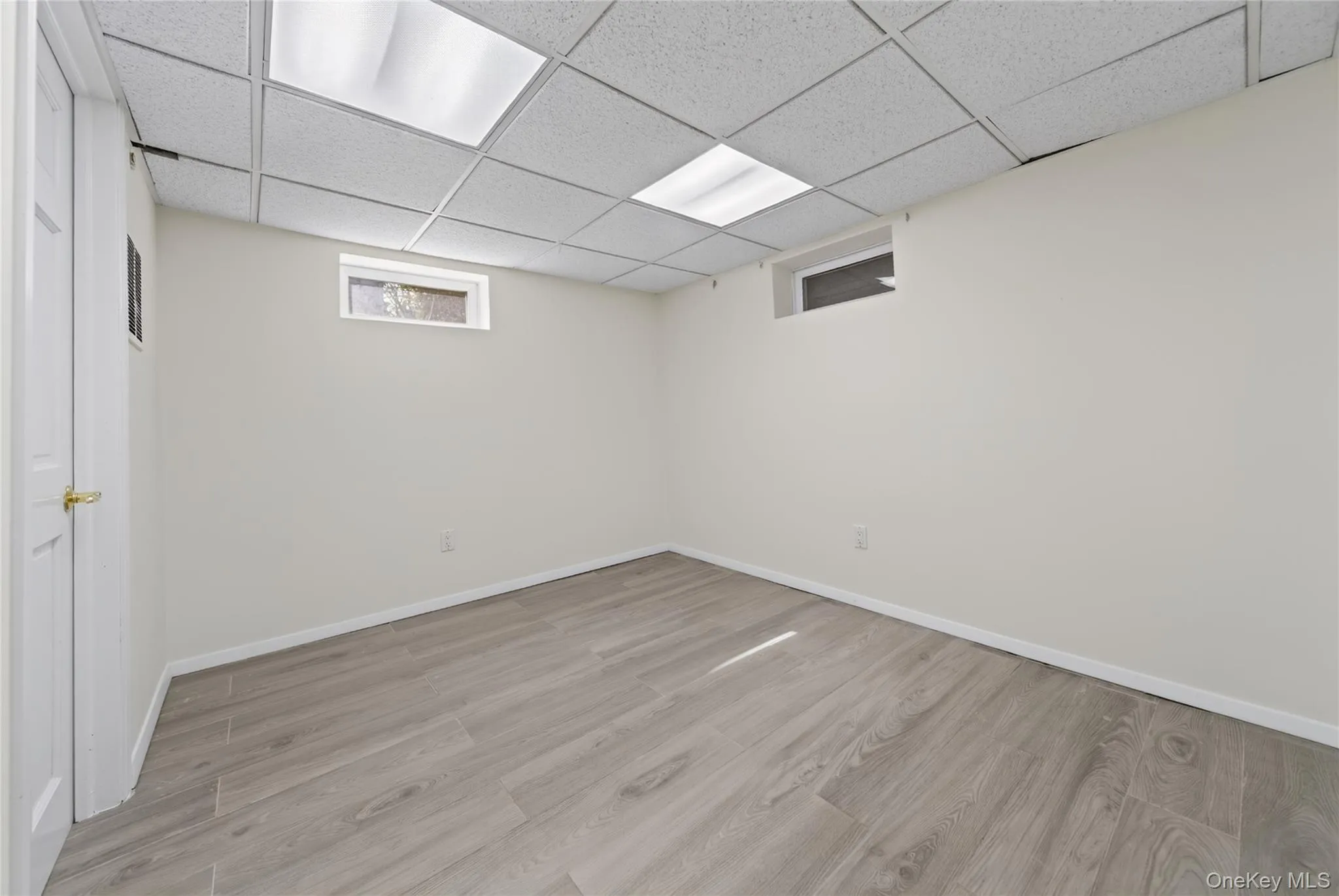 78 Sugar Maple Drive, North Hempstead, NY, 4 Bedrooms Bedrooms, 8 Rooms Rooms,2 BathroomsBathrooms,Residential,For Rent,Sugar Maple,0,1025811 78 Sugar Maple Drive, North Hempstead, NY, 4 Bedrooms Bedrooms, 8 Rooms Rooms,2 BathroomsBathrooms,Residential,For Rent,Sugar Maple,0,1025811