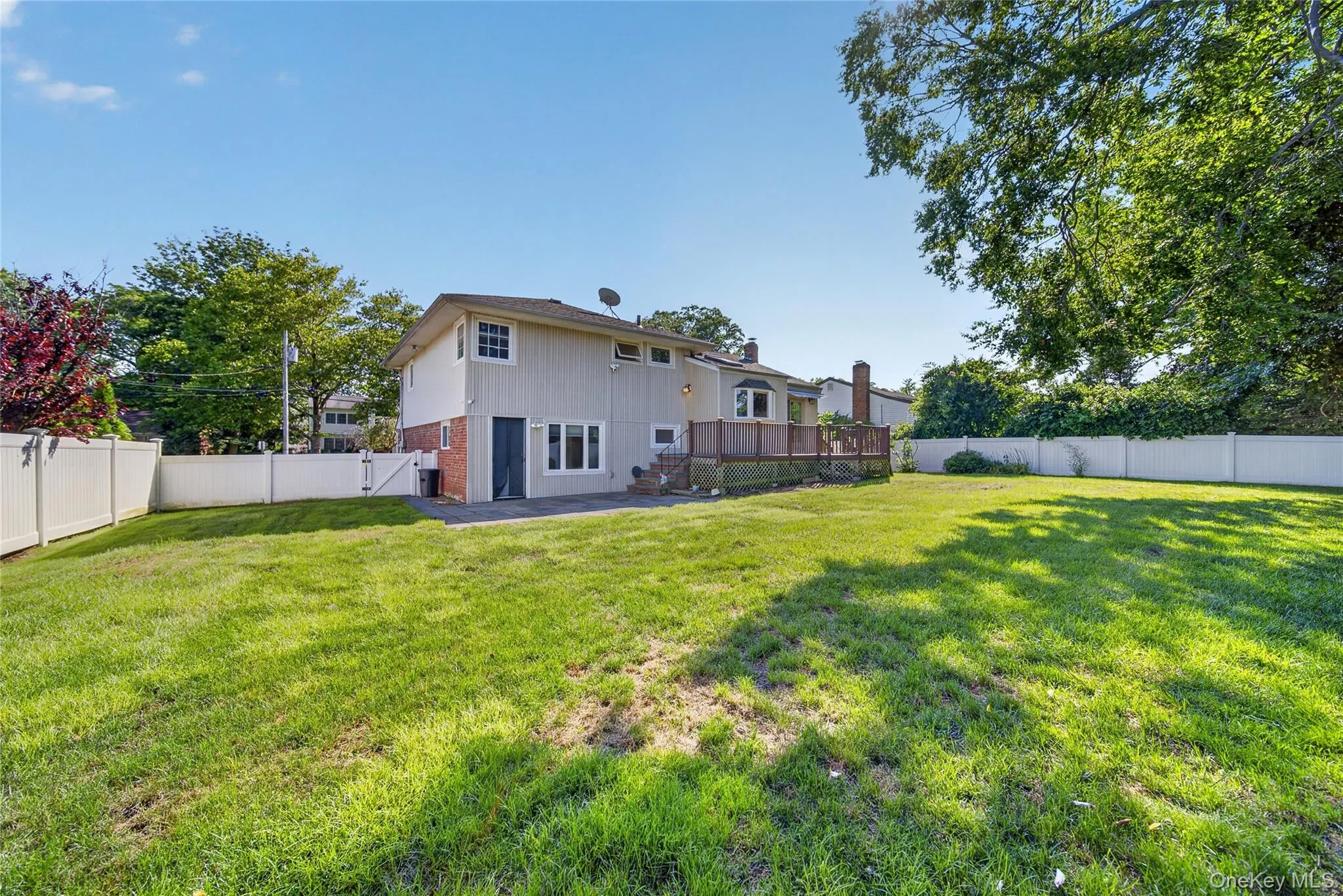 78 Sugar Maple Drive, North Hempstead, NY, 4 Bedrooms Bedrooms, 8 Rooms Rooms,2 BathroomsBathrooms,Residential,For Rent,Sugar Maple,0,1025811 78 Sugar Maple Drive, North Hempstead, NY, 4 Bedrooms Bedrooms, 8 Rooms Rooms,2 BathroomsBathrooms,Residential,For Rent,Sugar Maple,0,1025811