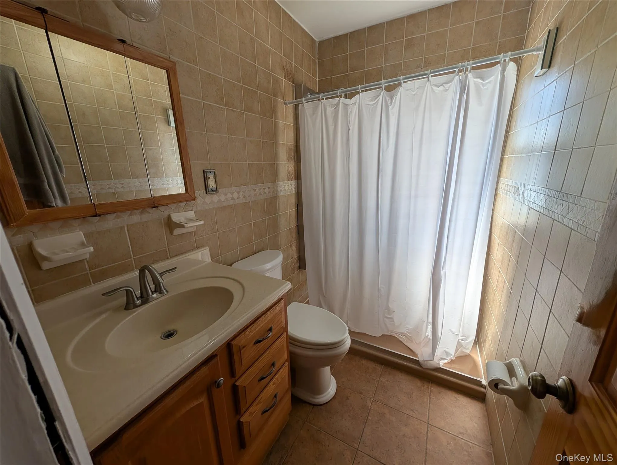 2944 Bayswater Avenue, New York, NY, 3 Bedrooms Bedrooms, 5 Rooms Rooms,2 BathroomsBathrooms,Residential,For Rent,Bayswater,0,1025813 2944 Bayswater Avenue, New York, NY, 3 Bedrooms Bedrooms, 5 Rooms Rooms,2 BathroomsBathrooms,Residential,For Rent,Bayswater,0,1025813