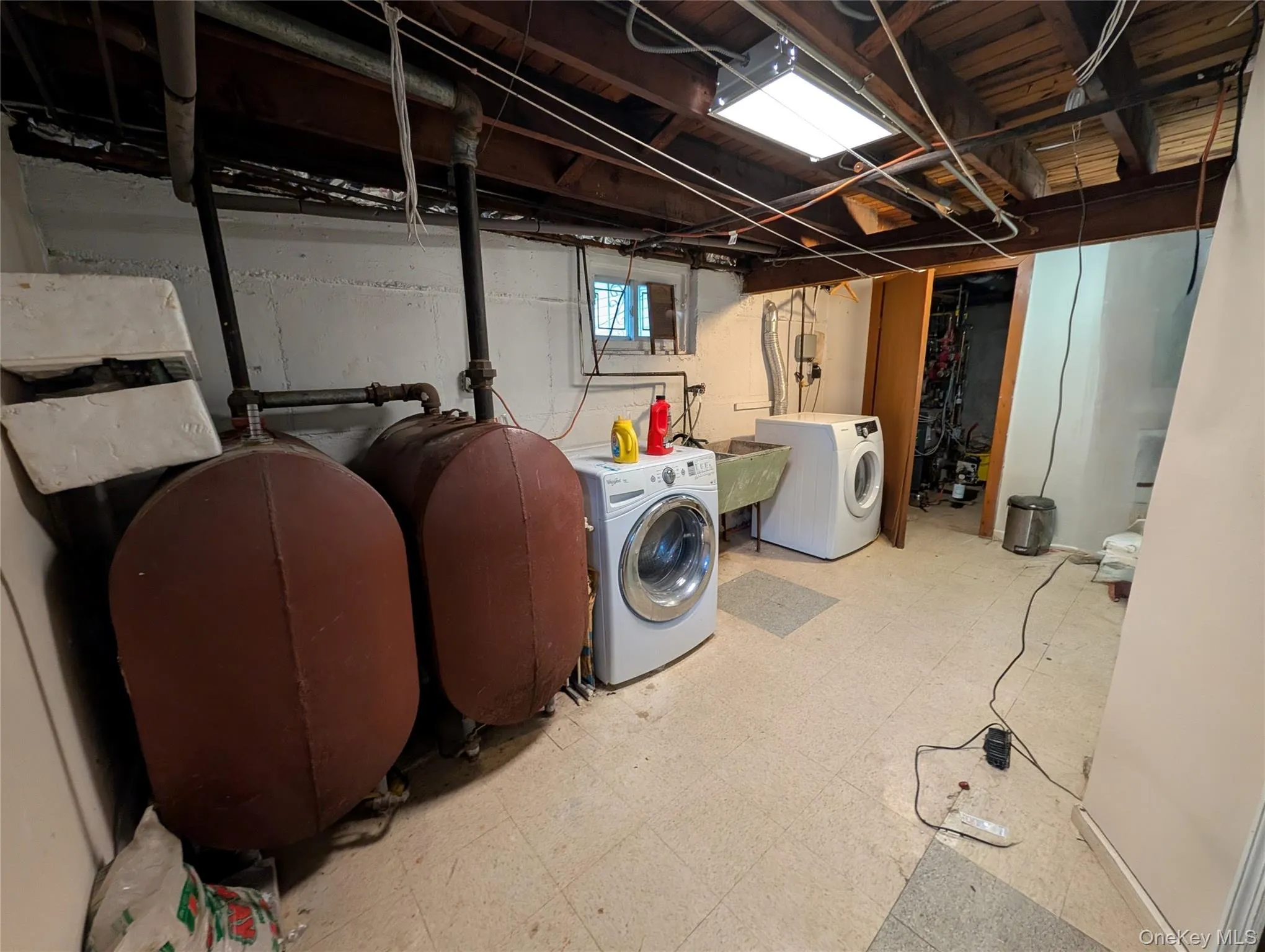 2944 Bayswater Avenue, New York, NY, 3 Bedrooms Bedrooms, 5 Rooms Rooms,2 BathroomsBathrooms,Residential,For Rent,Bayswater,0,1025813 2944 Bayswater Avenue, New York, NY, 3 Bedrooms Bedrooms, 5 Rooms Rooms,2 BathroomsBathrooms,Residential,For Rent,Bayswater,0,1025813