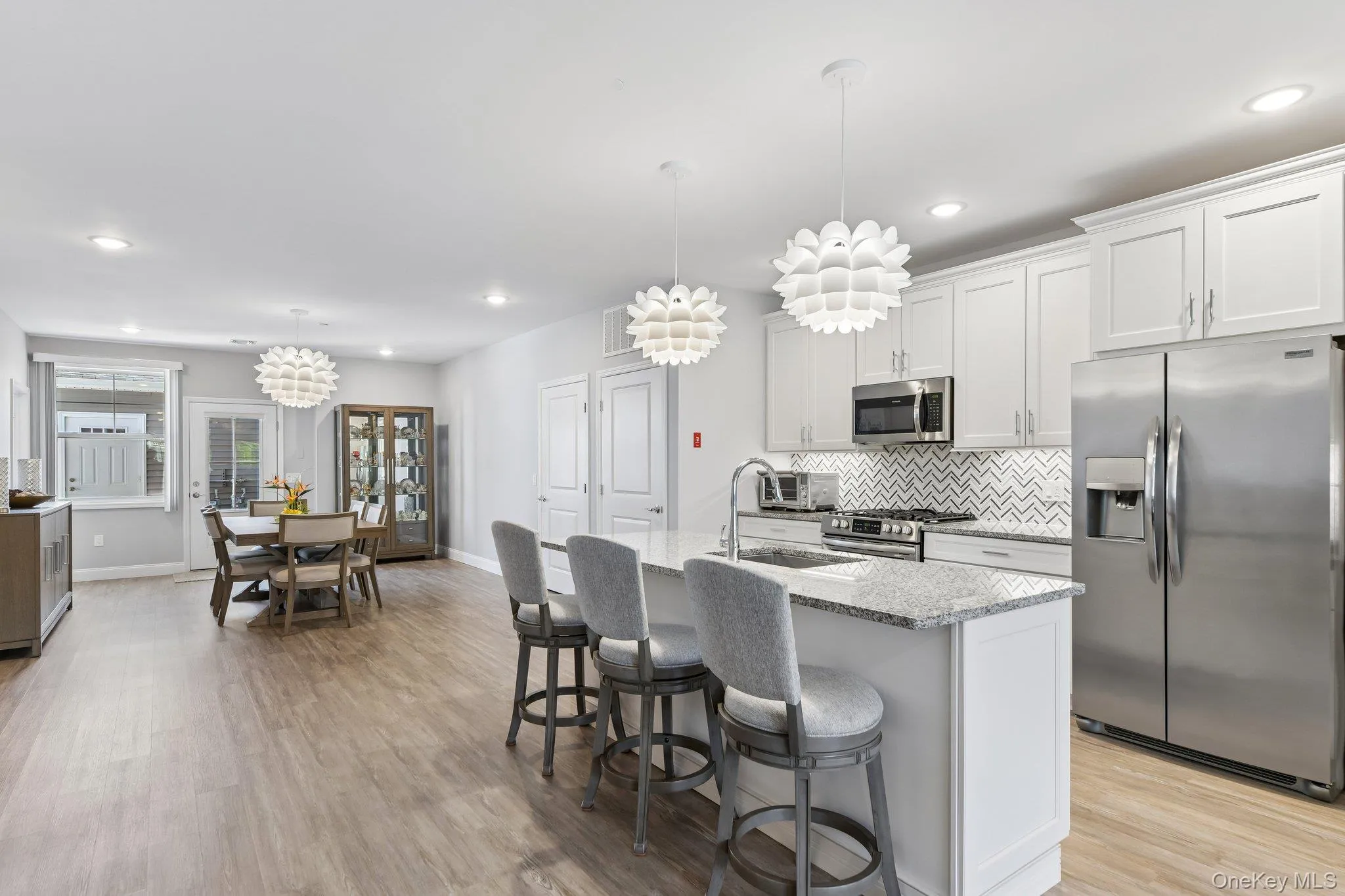 40 Grace Hall Lane, Brookhaven, NY, 2 Bedrooms Bedrooms, 4 Rooms Rooms,2 BathroomsBathrooms,Residential,For Rent,Grace Hall,0,1025814 40 Grace Hall Lane, Brookhaven, NY, 2 Bedrooms Bedrooms, 4 Rooms Rooms,2 BathroomsBathrooms,Residential,For Rent,Grace Hall,0,1025814