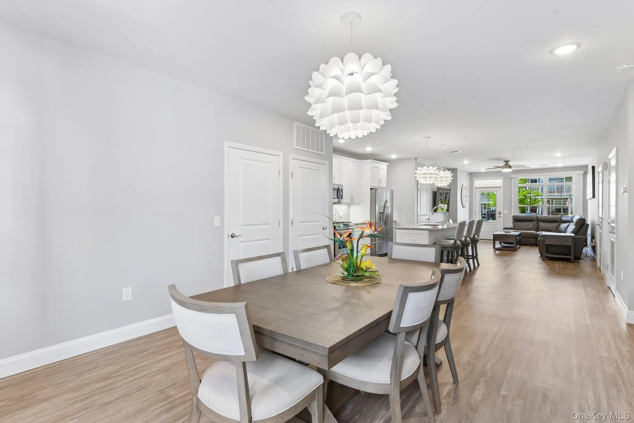 40 Grace Hall Lane, Brookhaven, NY, 2 Bedrooms Bedrooms, 4 Rooms Rooms,2 BathroomsBathrooms,Residential,For Rent,Grace Hall,0,1025814 40 Grace Hall Lane, Brookhaven, NY, 2 Bedrooms Bedrooms, 4 Rooms Rooms,2 BathroomsBathrooms,Residential,For Rent,Grace Hall,0,1025814