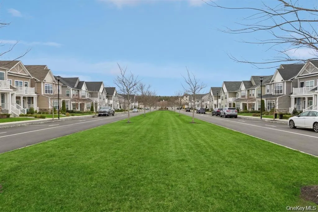 40 Grace Hall Lane, Brookhaven, NY, 2 Bedrooms Bedrooms, 4 Rooms Rooms,2 BathroomsBathrooms,Residential,For Rent,Grace Hall,0,1025814 40 Grace Hall Lane, Brookhaven, NY, 2 Bedrooms Bedrooms, 4 Rooms Rooms,2 BathroomsBathrooms,Residential,For Rent,Grace Hall,0,1025814