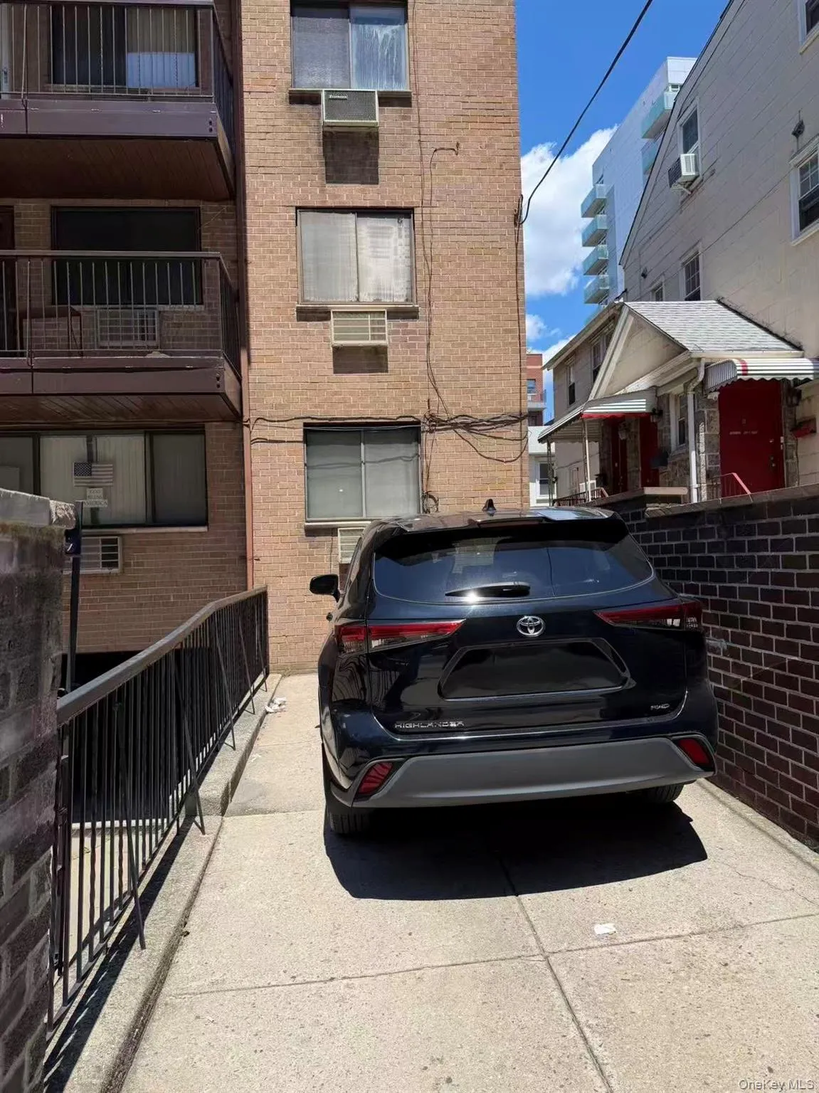 14223 38th Avenue, New York, NY, 1 Bedroom Bedrooms, 4 Rooms Rooms,1 BathroomBathrooms,Residential,For Rent,38th,0,1025817 14223 38th Avenue, New York, NY, 1 Bedroom Bedrooms, 4 Rooms Rooms,1 BathroomBathrooms,Residential,For Rent,38th,0,1025817