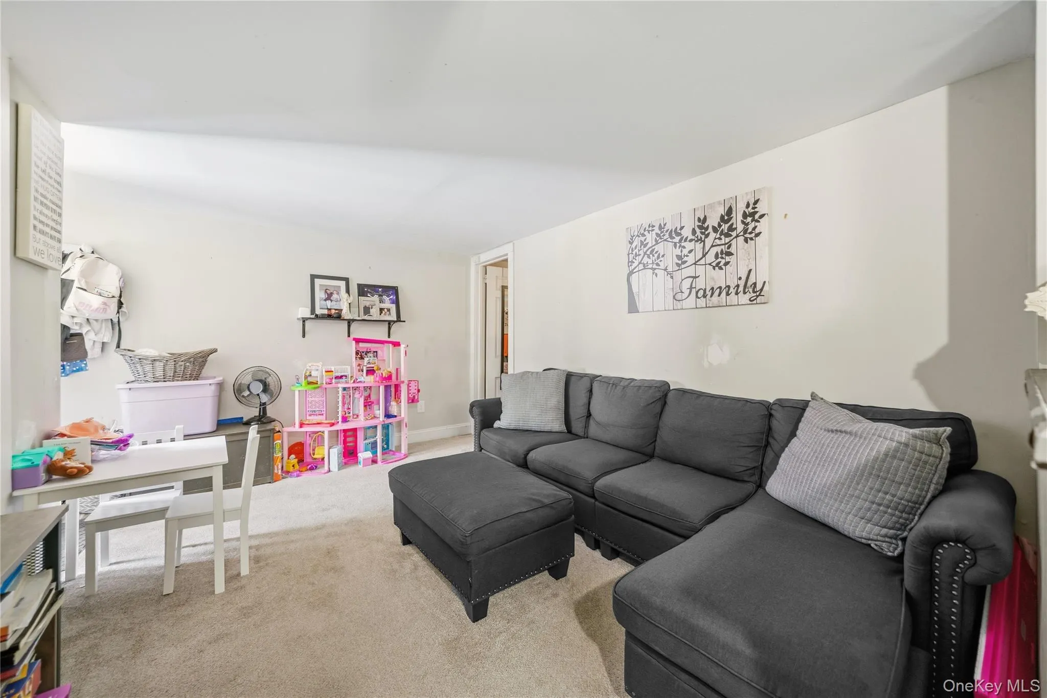 2084 State Route 94, Blooming Grove, NY, 1 Bedroom Bedrooms, 6 Rooms Rooms,2 BathroomsBathrooms,Residential,For Rent,State Route 94,0,1025818 2084 State Route 94, Blooming Grove, NY, 1 Bedroom Bedrooms, 6 Rooms Rooms,2 BathroomsBathrooms,Residential,For Rent,State Route 94,0,1025818