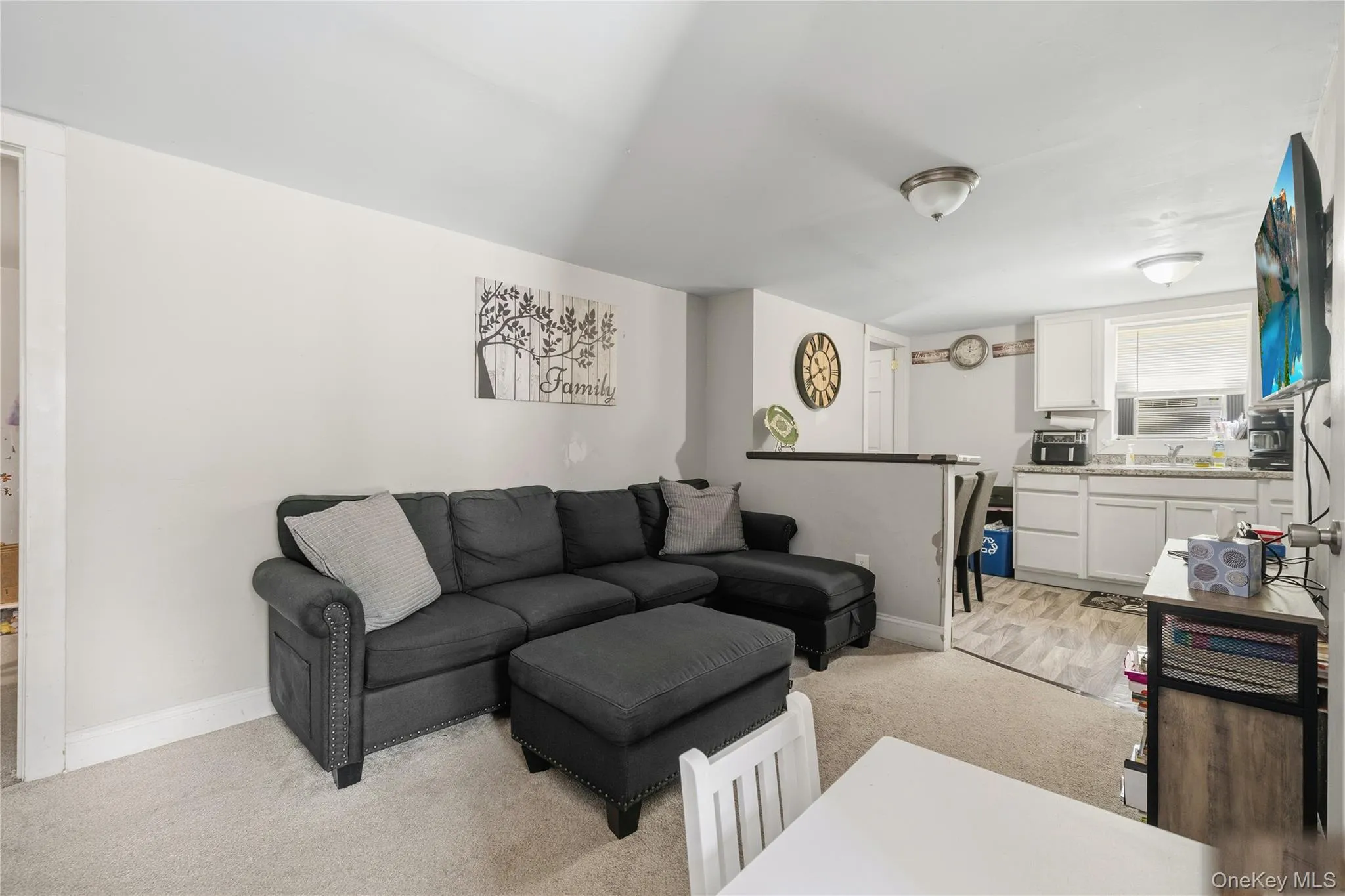 2084 State Route 94, Blooming Grove, NY, 1 Bedroom Bedrooms, 6 Rooms Rooms,2 BathroomsBathrooms,Residential,For Rent,State Route 94,0,1025818 2084 State Route 94, Blooming Grove, NY, 1 Bedroom Bedrooms, 6 Rooms Rooms,2 BathroomsBathrooms,Residential,For Rent,State Route 94,0,1025818