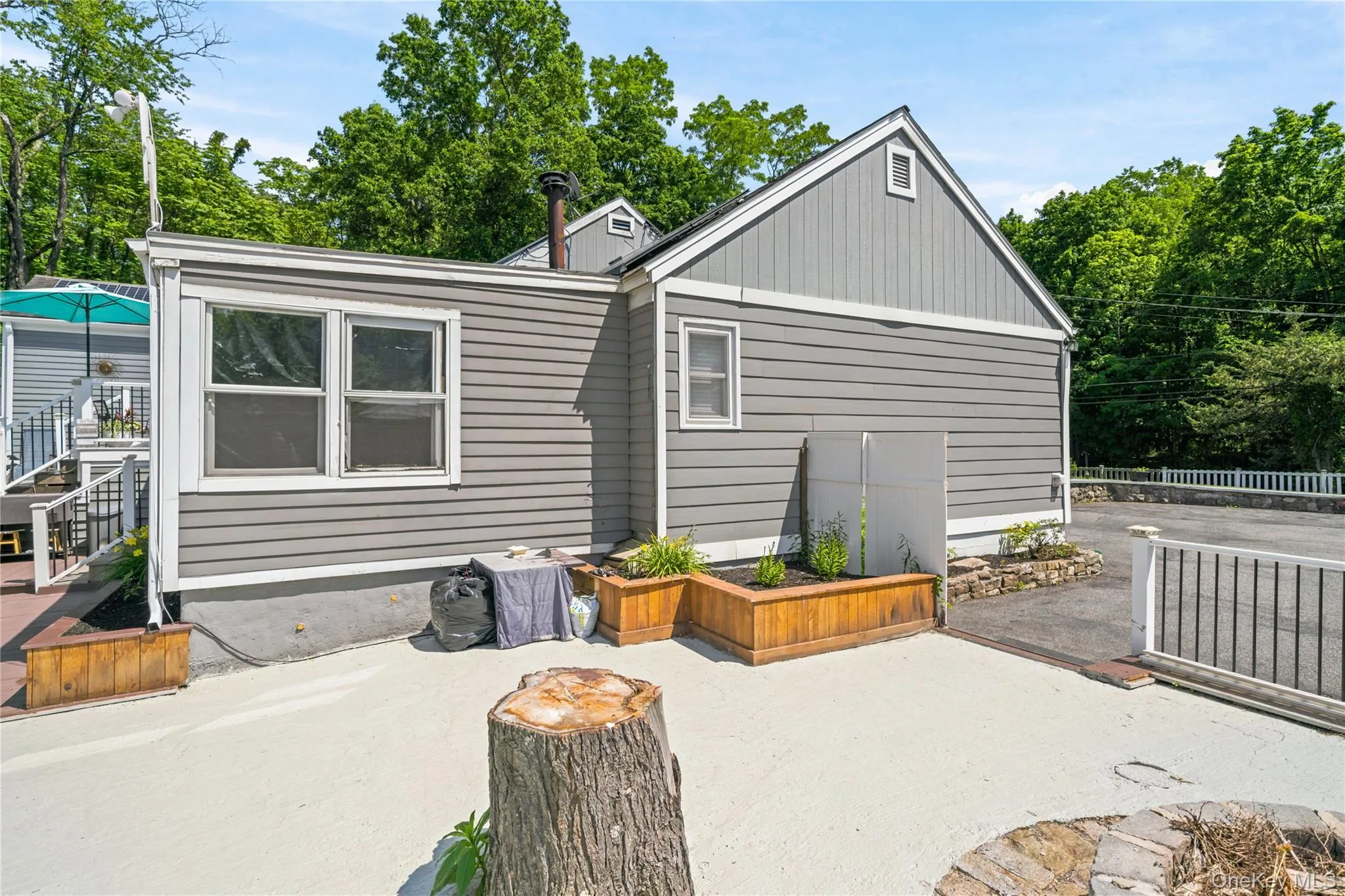 2084 State Route 94, Blooming Grove, NY, 1 Bedroom Bedrooms, 6 Rooms Rooms,2 BathroomsBathrooms,Residential,For Rent,State Route 94,0,1025818 2084 State Route 94, Blooming Grove, NY, 1 Bedroom Bedrooms, 6 Rooms Rooms,2 BathroomsBathrooms,Residential,For Rent,State Route 94,0,1025818
