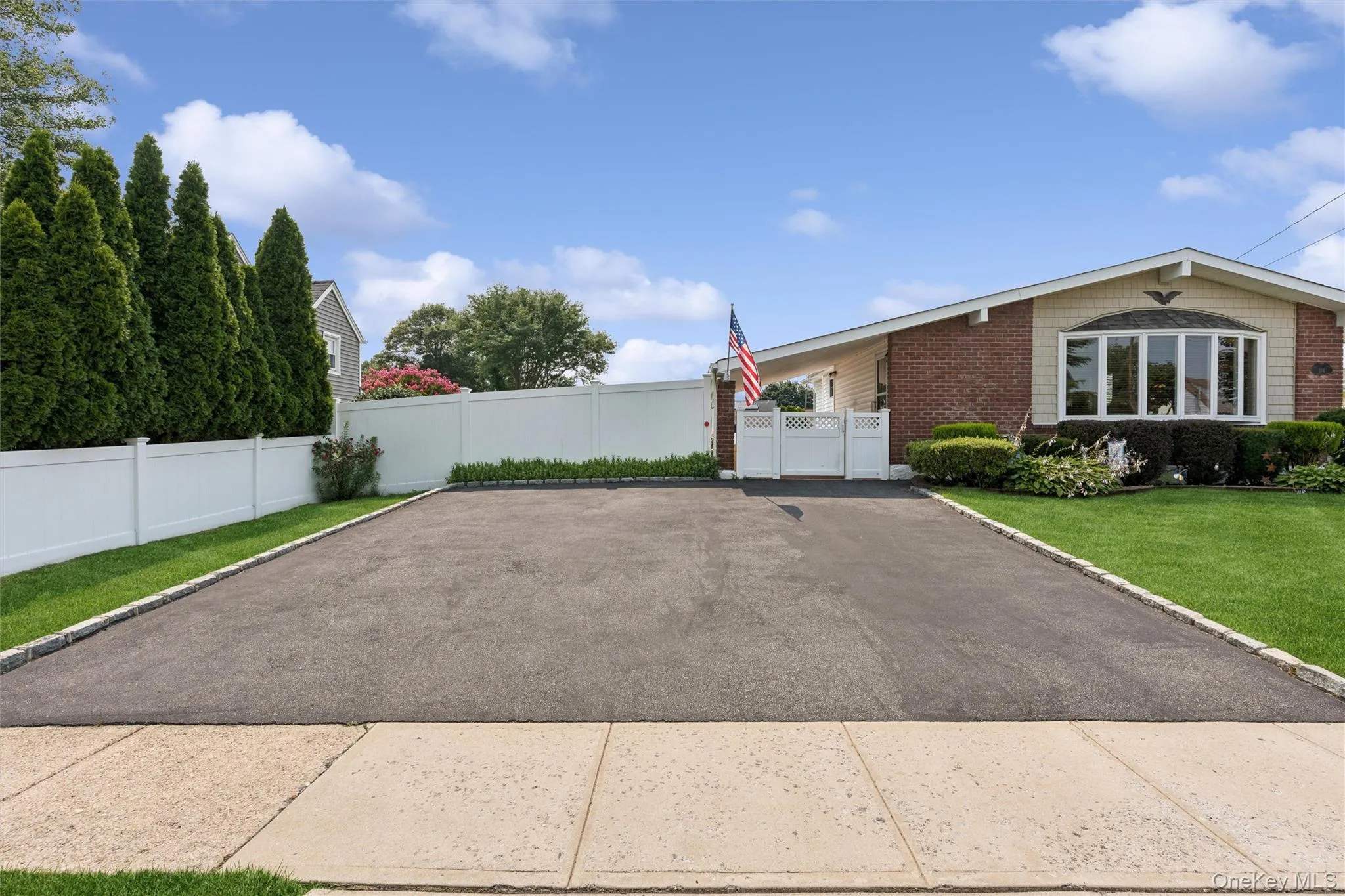 114 Miller Road, Oyster Bay, NY, 2 Bedrooms Bedrooms, 5 Rooms Rooms,2 BathroomsBathrooms,Residential,For Rent,Miller,0,1025821 114 Miller Road, Oyster Bay, NY, 2 Bedrooms Bedrooms, 5 Rooms Rooms,2 BathroomsBathrooms,Residential,For Rent,Miller,0,1025821