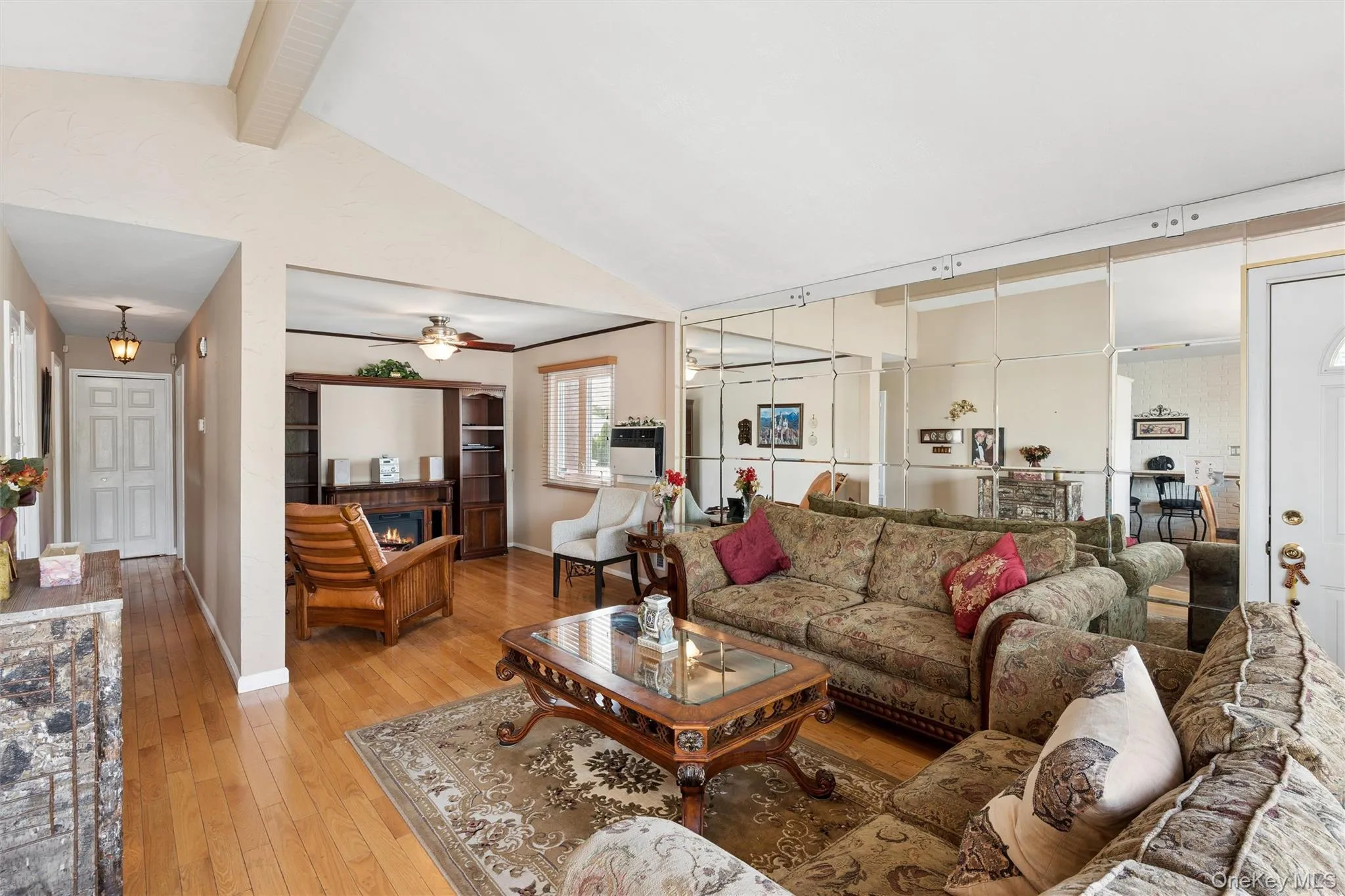114 Miller Road, Oyster Bay, NY, 2 Bedrooms Bedrooms, 5 Rooms Rooms,2 BathroomsBathrooms,Residential,For Rent,Miller,0,1025821 114 Miller Road, Oyster Bay, NY, 2 Bedrooms Bedrooms, 5 Rooms Rooms,2 BathroomsBathrooms,Residential,For Rent,Miller,0,1025821