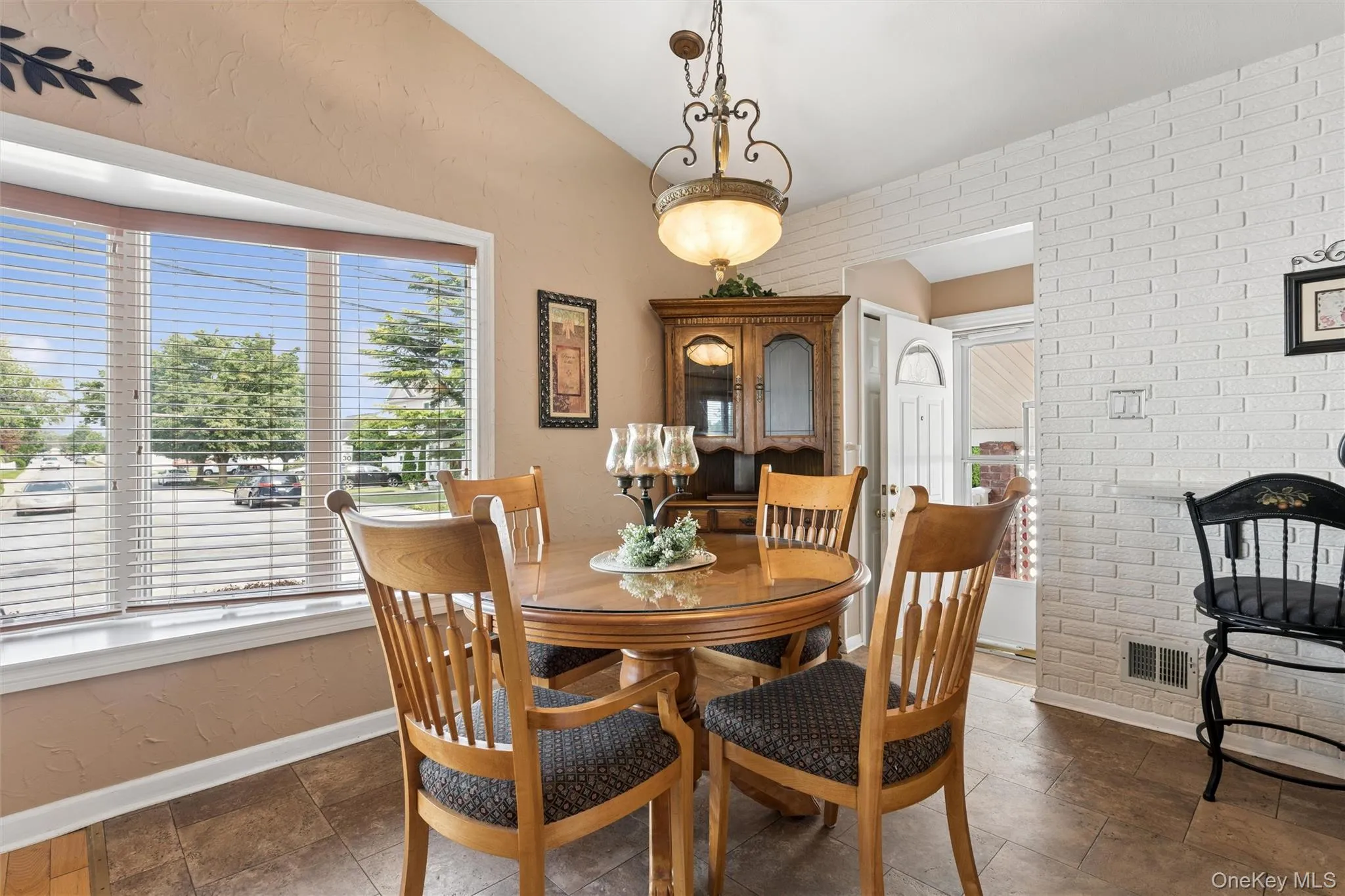 114 Miller Road, Oyster Bay, NY, 2 Bedrooms Bedrooms, 5 Rooms Rooms,2 BathroomsBathrooms,Residential,For Rent,Miller,0,1025821 114 Miller Road, Oyster Bay, NY, 2 Bedrooms Bedrooms, 5 Rooms Rooms,2 BathroomsBathrooms,Residential,For Rent,Miller,0,1025821
