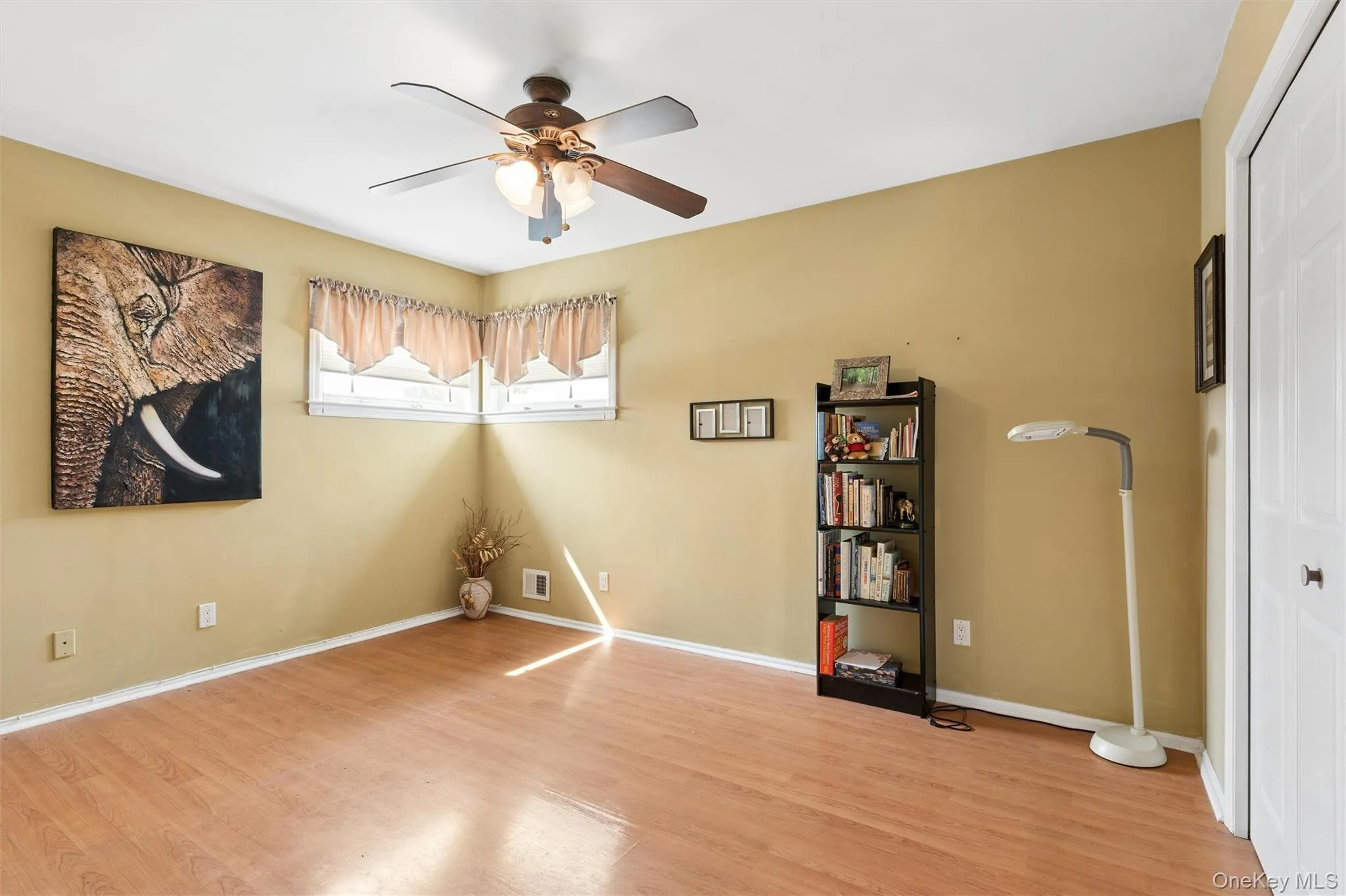114 Miller Road, Oyster Bay, NY, 2 Bedrooms Bedrooms, 5 Rooms Rooms,2 BathroomsBathrooms,Residential,For Rent,Miller,0,1025821 114 Miller Road, Oyster Bay, NY, 2 Bedrooms Bedrooms, 5 Rooms Rooms,2 BathroomsBathrooms,Residential,For Rent,Miller,0,1025821