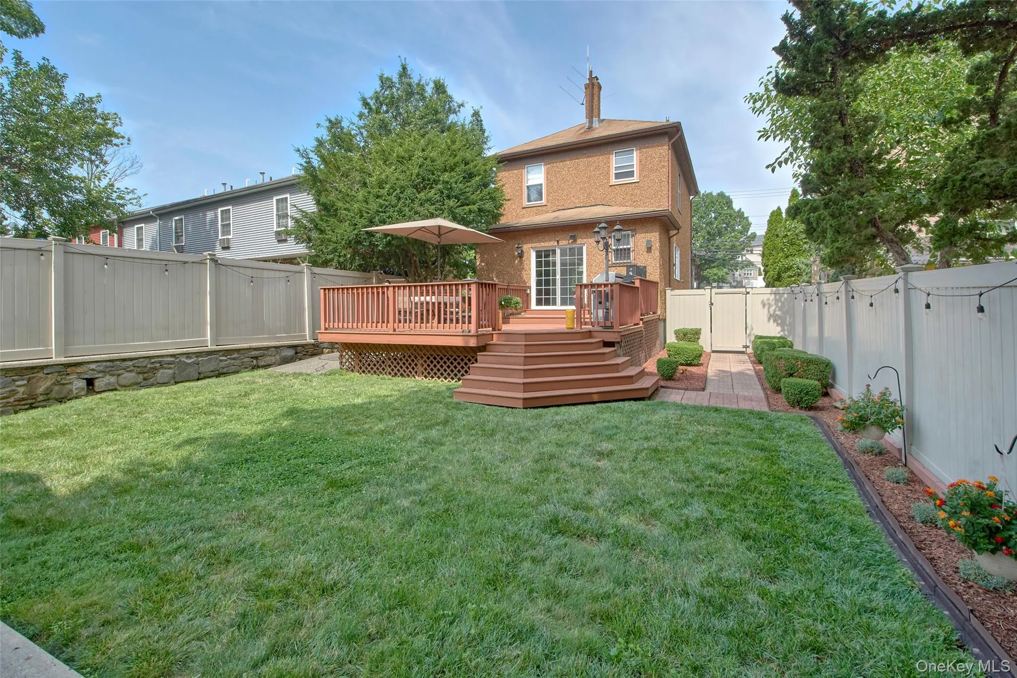 170 Trenchard Street, Yonkers, NY, 2 Bedrooms Bedrooms, 6 Rooms Rooms,1 BathroomBathrooms,Residential,For Rent,Trenchard,0,1025823 170 Trenchard Street, Yonkers, NY, 2 Bedrooms Bedrooms, 6 Rooms Rooms,1 BathroomBathrooms,Residential,For Rent,Trenchard,0,1025823