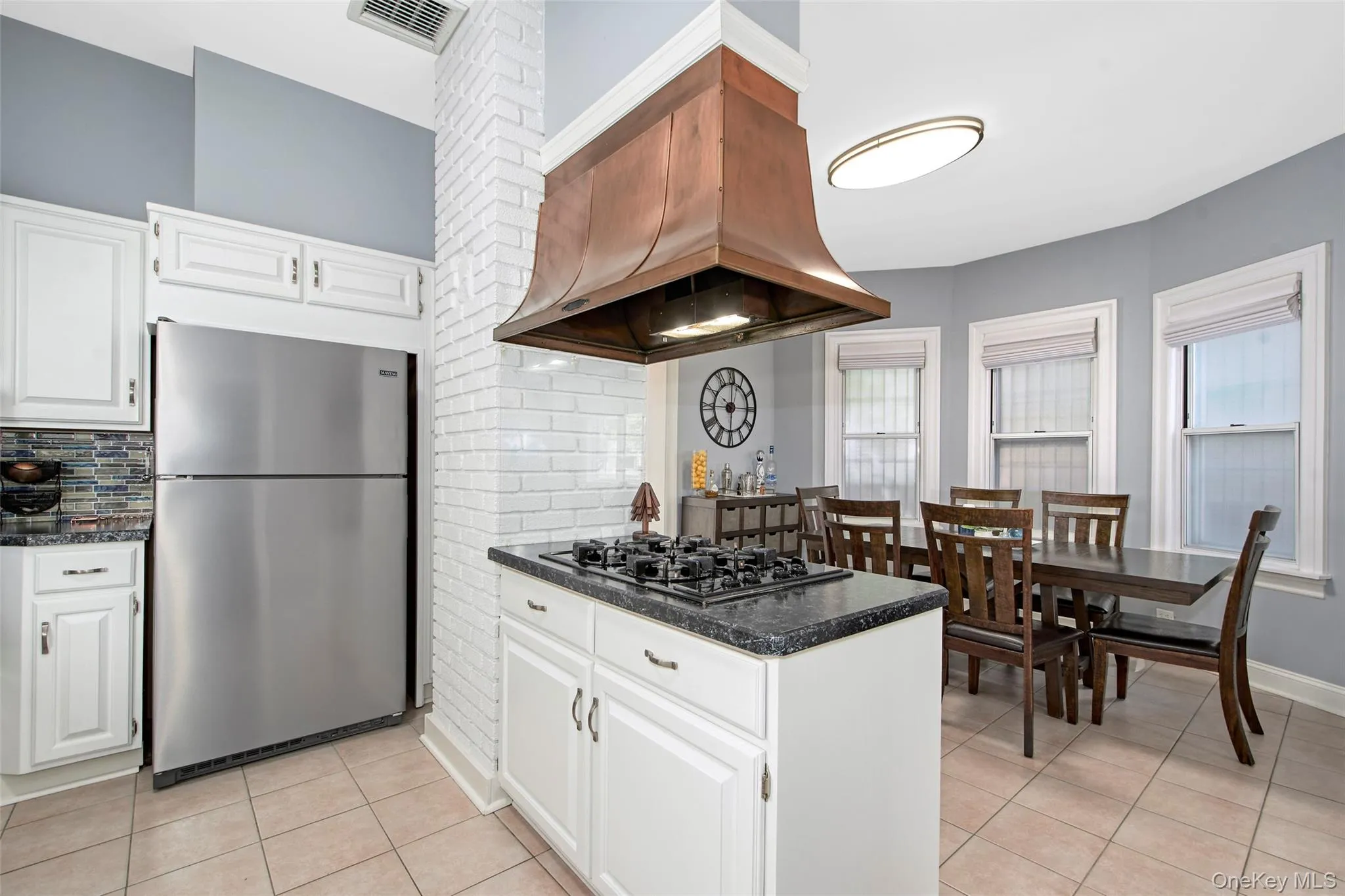 170 Trenchard Street, Yonkers, NY, 2 Bedrooms Bedrooms, 6 Rooms Rooms,1 BathroomBathrooms,Residential,For Rent,Trenchard,0,1025823 170 Trenchard Street, Yonkers, NY, 2 Bedrooms Bedrooms, 6 Rooms Rooms,1 BathroomBathrooms,Residential,For Rent,Trenchard,0,1025823