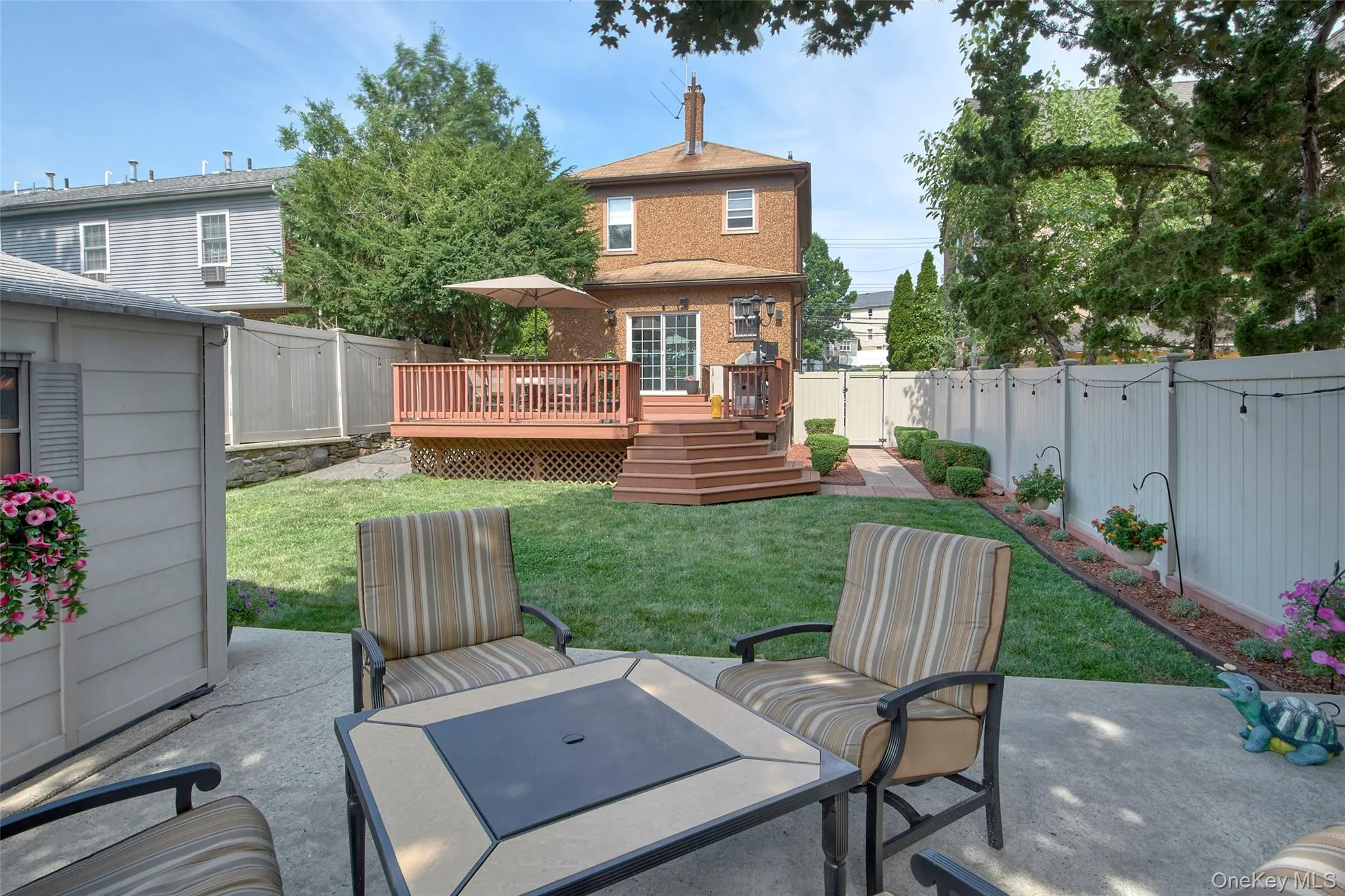 170 Trenchard Street, Yonkers, NY, 2 Bedrooms Bedrooms, 6 Rooms Rooms,1 BathroomBathrooms,Residential,For Rent,Trenchard,0,1025823 170 Trenchard Street, Yonkers, NY, 2 Bedrooms Bedrooms, 6 Rooms Rooms,1 BathroomBathrooms,Residential,For Rent,Trenchard,0,1025823