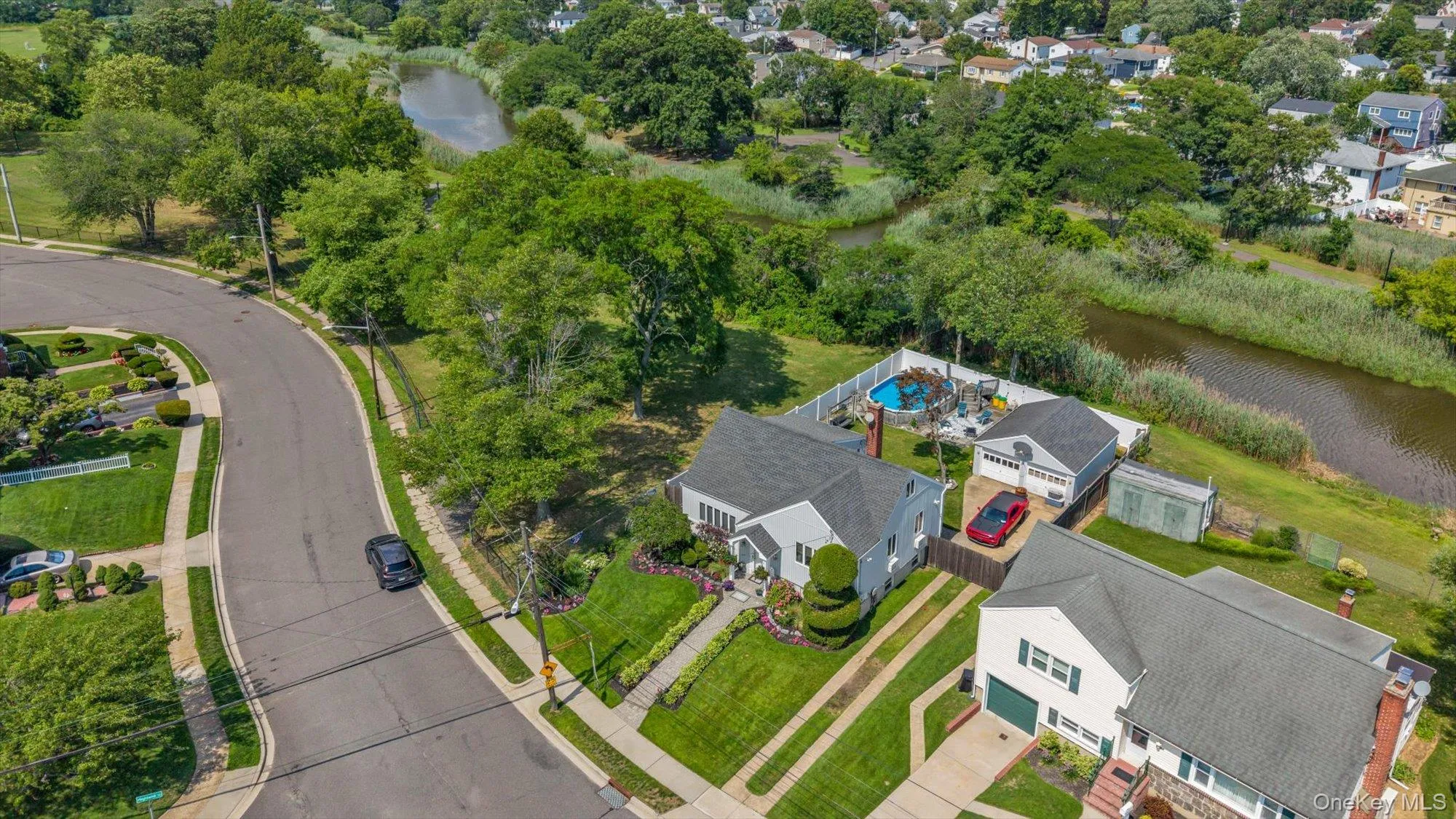 2631 Fox Road, Hempstead, NY, 3 Bedrooms Bedrooms, 8 Rooms Rooms,2 BathroomsBathrooms,Residential,For Rent,Fox,0,1025824 2631 Fox Road, Hempstead, NY, 3 Bedrooms Bedrooms, 8 Rooms Rooms,2 BathroomsBathrooms,Residential,For Rent,Fox,0,1025824