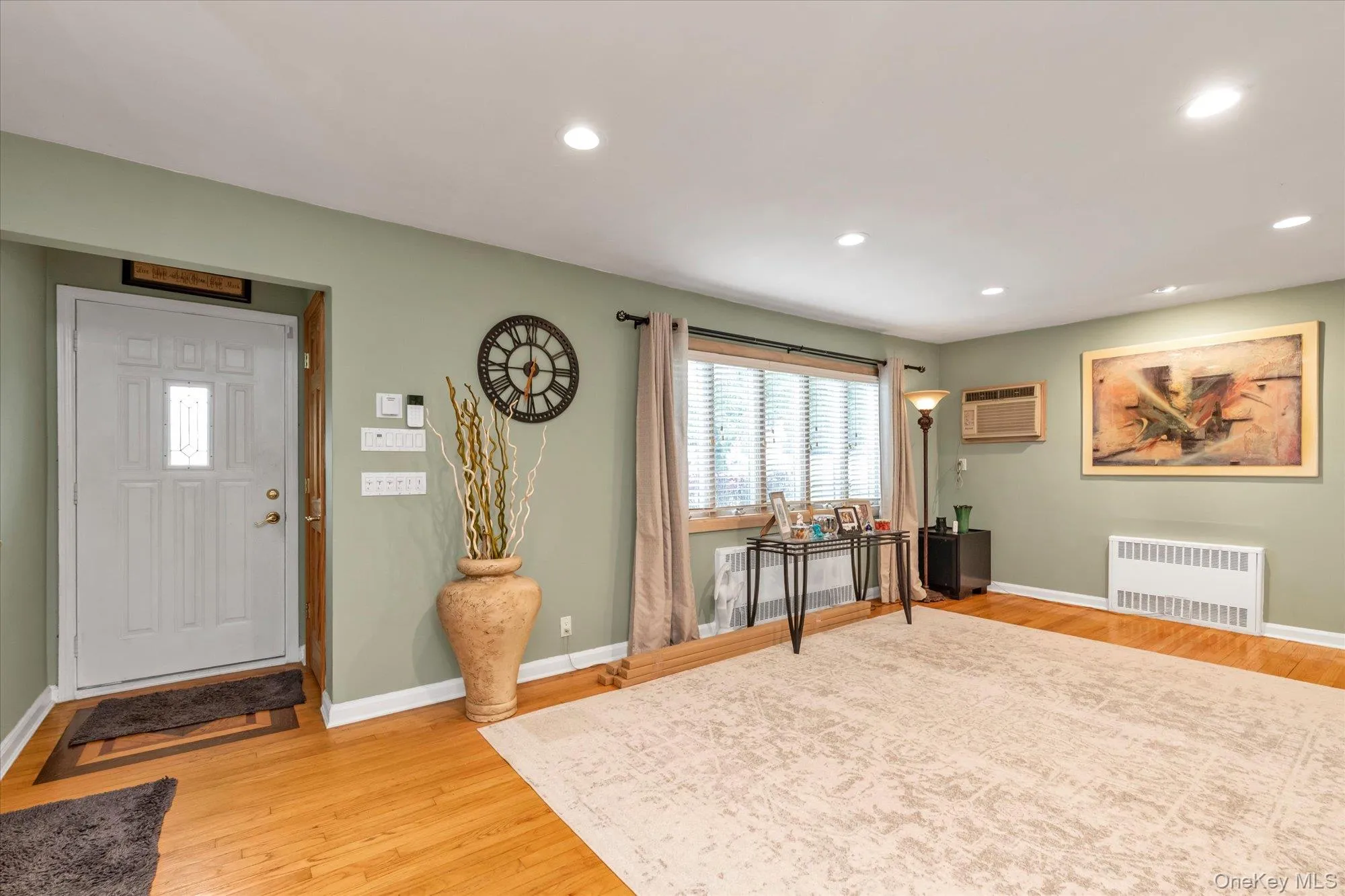2631 Fox Road, Hempstead, NY, 3 Bedrooms Bedrooms, 8 Rooms Rooms,2 BathroomsBathrooms,Residential,For Rent,Fox,0,1025824 2631 Fox Road, Hempstead, NY, 3 Bedrooms Bedrooms, 8 Rooms Rooms,2 BathroomsBathrooms,Residential,For Rent,Fox,0,1025824