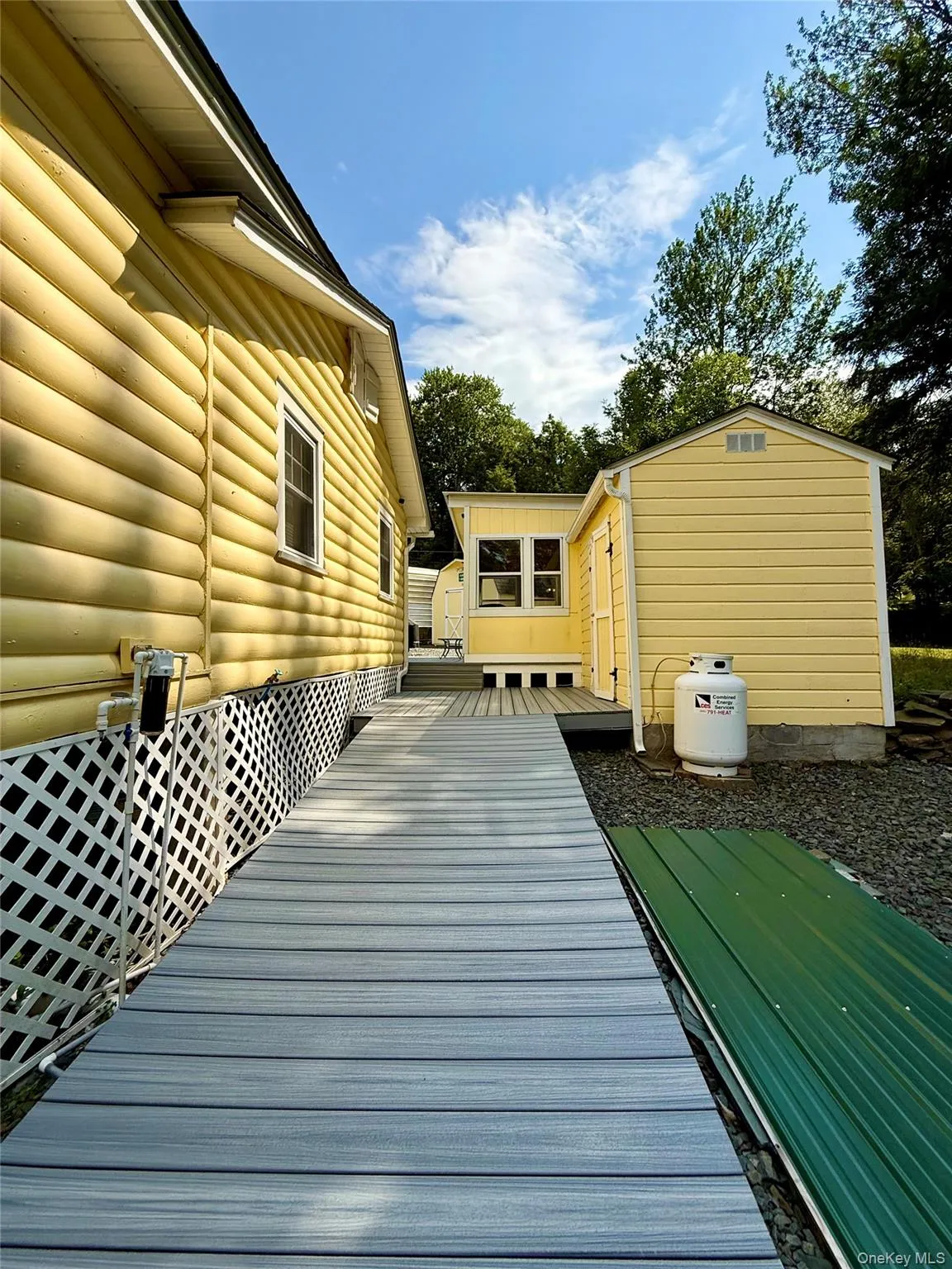 5 Liberty Place, Bethel, NY, 2 Bedrooms Bedrooms, 6 Rooms Rooms,1 BathroomBathrooms,Residential,For Rent,Liberty,0,1025829 5 Liberty Place, Bethel, NY, 2 Bedrooms Bedrooms, 6 Rooms Rooms,1 BathroomBathrooms,Residential,For Rent,Liberty,0,1025829