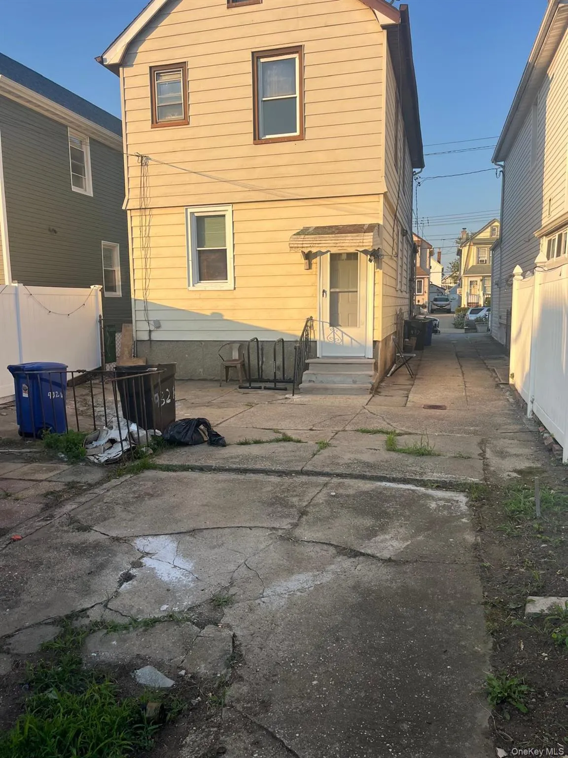 9324 207th Street, New York, NY, 4 Bedrooms Bedrooms, 8 Rooms Rooms,2 BathroomsBathrooms,Residential Lease,For Rent,207th,0,1025830 9324 207th Street, New York, NY, 4 Bedrooms Bedrooms, 8 Rooms Rooms,2 BathroomsBathrooms,Residential Lease,For Rent,207th,0,1025830