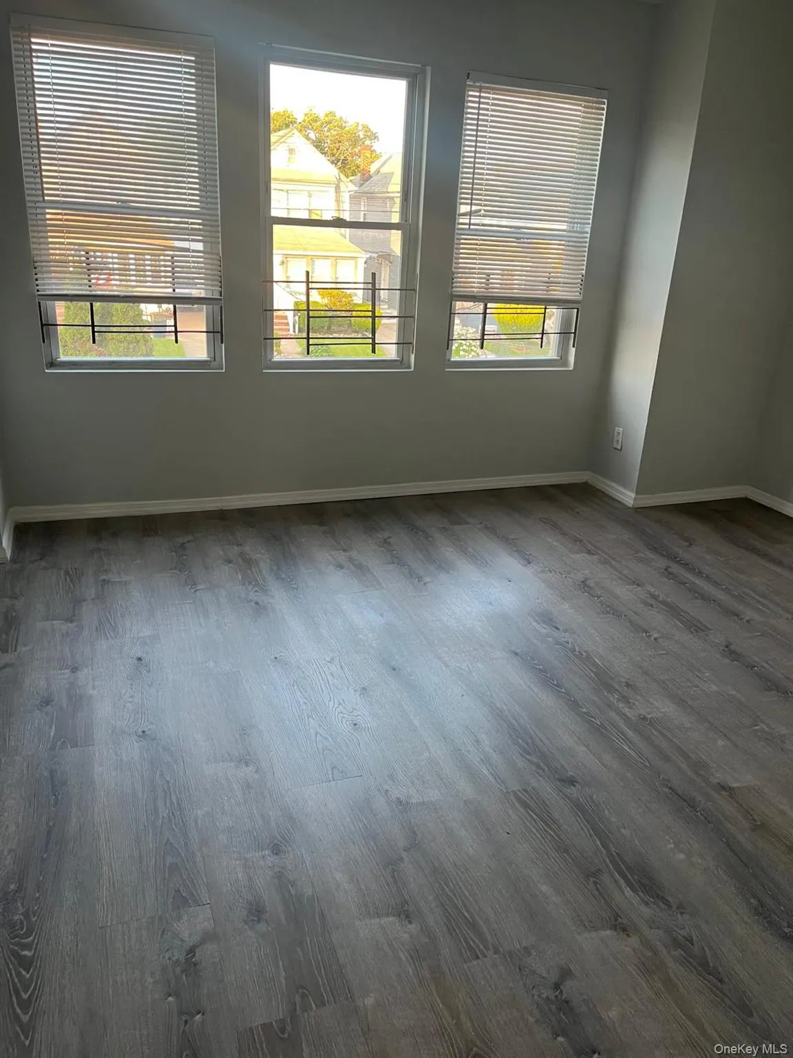 9324 207th Street, New York, NY, 4 Bedrooms Bedrooms, 8 Rooms Rooms,2 BathroomsBathrooms,Residential Lease,For Rent,207th,0,1025830 9324 207th Street, New York, NY, 4 Bedrooms Bedrooms, 8 Rooms Rooms,2 BathroomsBathrooms,Residential Lease,For Rent,207th,0,1025830
