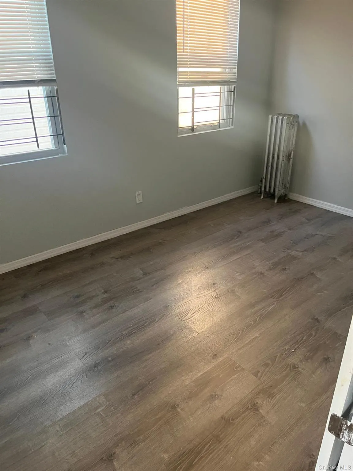 9324 207th Street, New York, NY, 4 Bedrooms Bedrooms, 8 Rooms Rooms,2 BathroomsBathrooms,Residential Lease,For Rent,207th,0,1025830 9324 207th Street, New York, NY, 4 Bedrooms Bedrooms, 8 Rooms Rooms,2 BathroomsBathrooms,Residential Lease,For Rent,207th,0,1025830