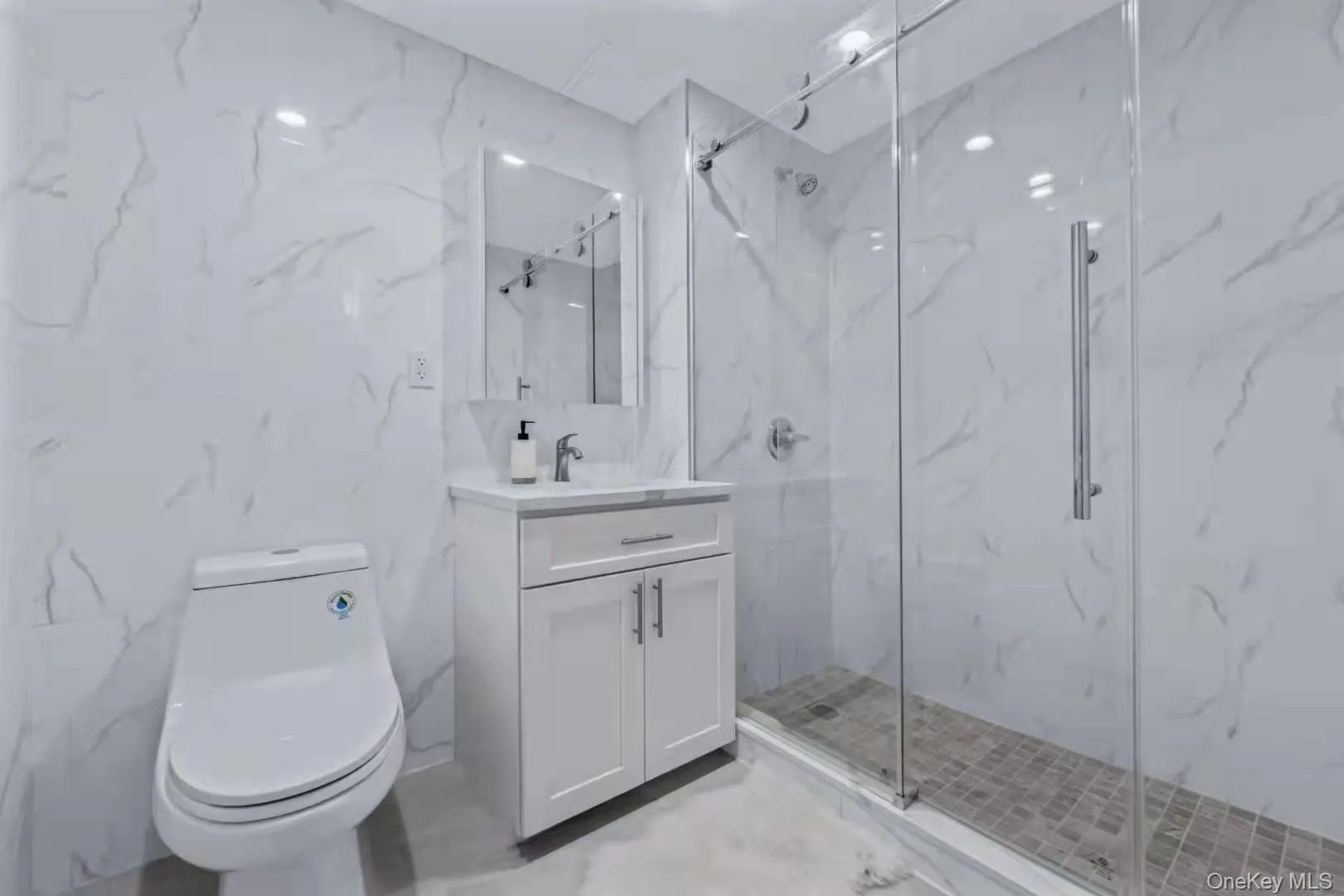 97-30 64th Avenue, New York, NY, 1 Bedroom Bedrooms, 3 Rooms Rooms,1 BathroomBathrooms,Residential,For Rent,64th,0,1025831 97-30 64th Avenue, New York, NY, 1 Bedroom Bedrooms, 3 Rooms Rooms,1 BathroomBathrooms,Residential,For Rent,64th,0,1025831