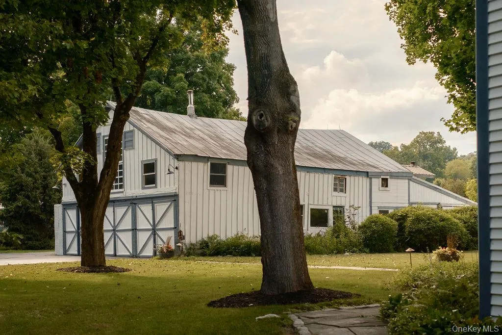 2327 Salt Point Turnpike, Clinton, NY, 5 Bedrooms Bedrooms, 13 Rooms Rooms,3 BathroomsBathrooms,Residential,For Rent,Salt Point,0,1025832 2327 Salt Point Turnpike, Clinton, NY, 5 Bedrooms Bedrooms, 13 Rooms Rooms,3 BathroomsBathrooms,Residential,For Rent,Salt Point,0,1025832