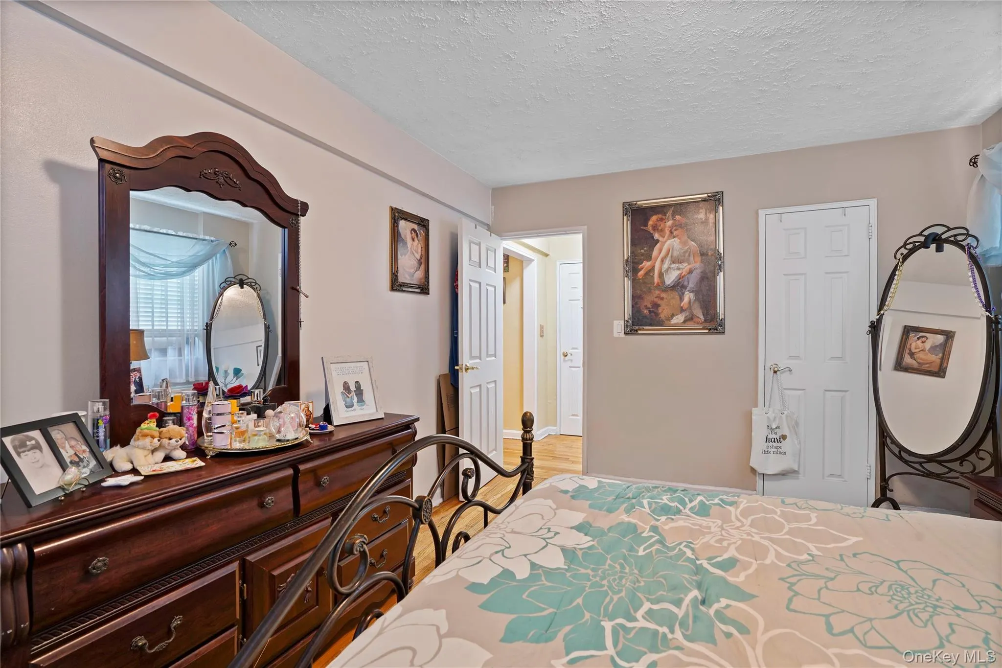 13729 81st Street, New York, NY, 3 Bedrooms Bedrooms, 6 Rooms Rooms,2 BathroomsBathrooms,Residential Lease,For Rent,81st,0,1025834 13729 81st Street, New York, NY, 3 Bedrooms Bedrooms, 6 Rooms Rooms,2 BathroomsBathrooms,Residential Lease,For Rent,81st,0,1025834