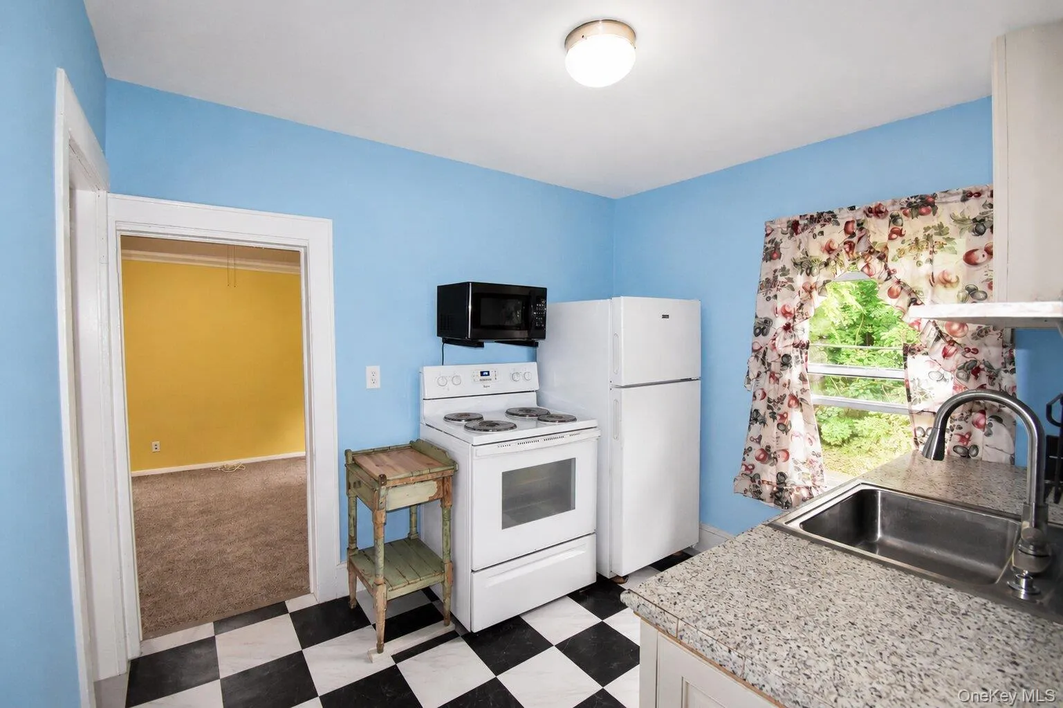 376 Terryville Road, Brookhaven, NY, 1 Bedroom Bedrooms, 4 Rooms Rooms,1 BathroomBathrooms,Residential Lease,For Rent,Terryville,0,1025835 376 Terryville Road, Brookhaven, NY, 1 Bedroom Bedrooms, 4 Rooms Rooms,1 BathroomBathrooms,Residential Lease,For Rent,Terryville,0,1025835