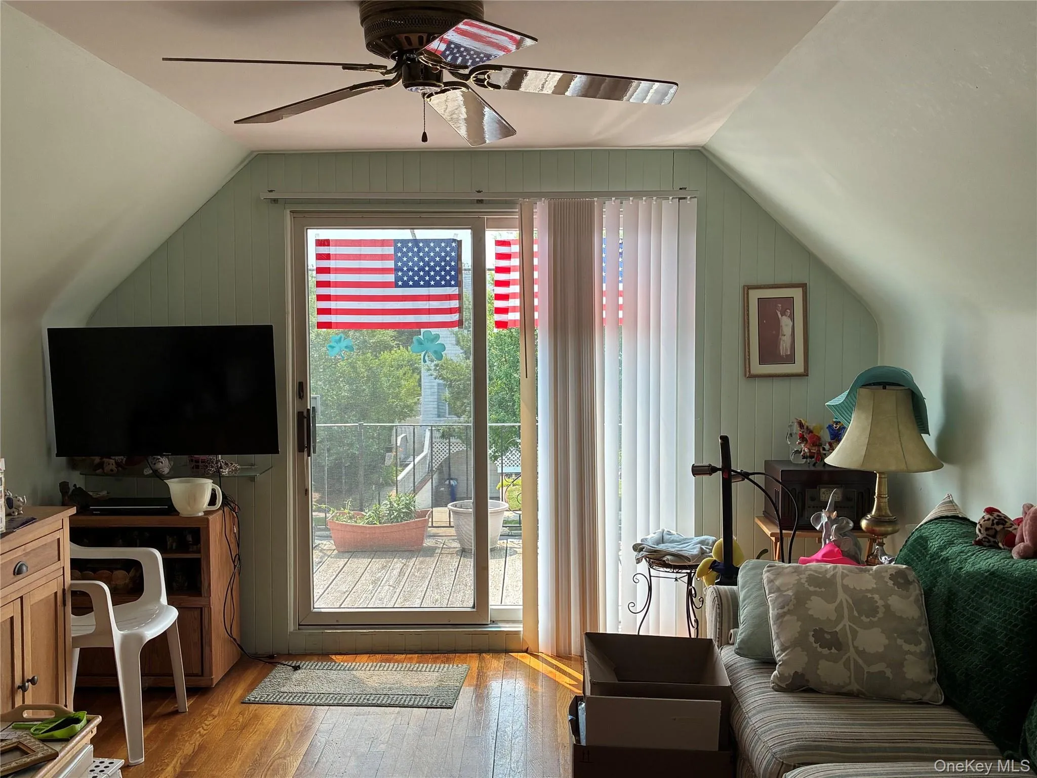 553 Beech Street, Long Beach, NY, 4 Bedrooms Bedrooms, 8 Rooms Rooms,2 BathroomsBathrooms,Residential,For Rent,Beech,0,1025836 553 Beech Street, Long Beach, NY, 4 Bedrooms Bedrooms, 8 Rooms Rooms,2 BathroomsBathrooms,Residential,For Rent,Beech,0,1025836