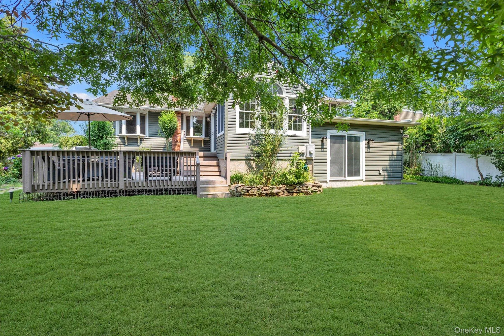 46 Sherbrooke Drive, Smithtown, NY, 4 Bedrooms Bedrooms, 9 Rooms Rooms,2 BathroomsBathrooms,Residential,For Rent,Sherbrooke,0,1025845 46 Sherbrooke Drive, Smithtown, NY, 4 Bedrooms Bedrooms, 9 Rooms Rooms,2 BathroomsBathrooms,Residential,For Rent,Sherbrooke,0,1025845