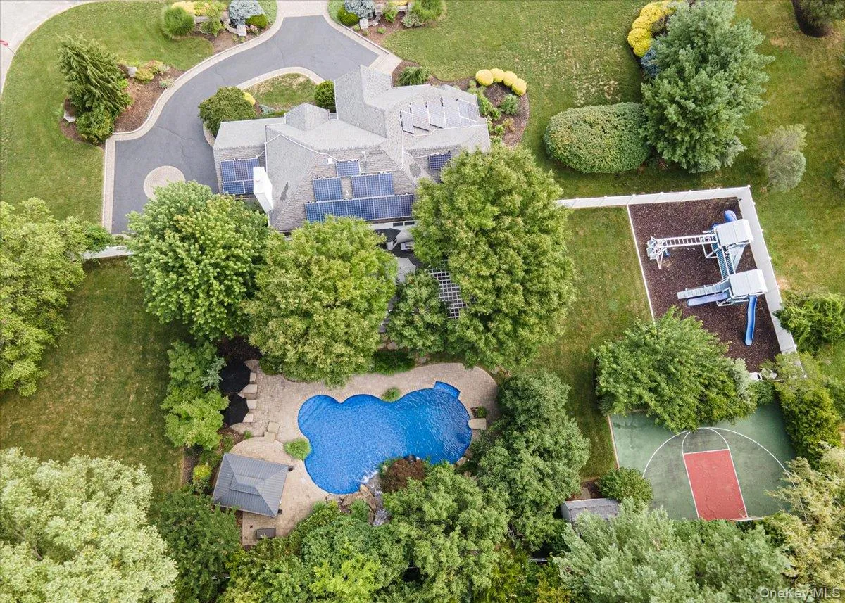 6 Arborvitae Lane, Brookhaven, NY, 5 Bedrooms Bedrooms, 10 Rooms Rooms,2 BathroomsBathrooms,Residential,For Rent,Arborvitae,0,1025846 6 Arborvitae Lane, Brookhaven, NY, 5 Bedrooms Bedrooms, 10 Rooms Rooms,2 BathroomsBathrooms,Residential,For Rent,Arborvitae,0,1025846