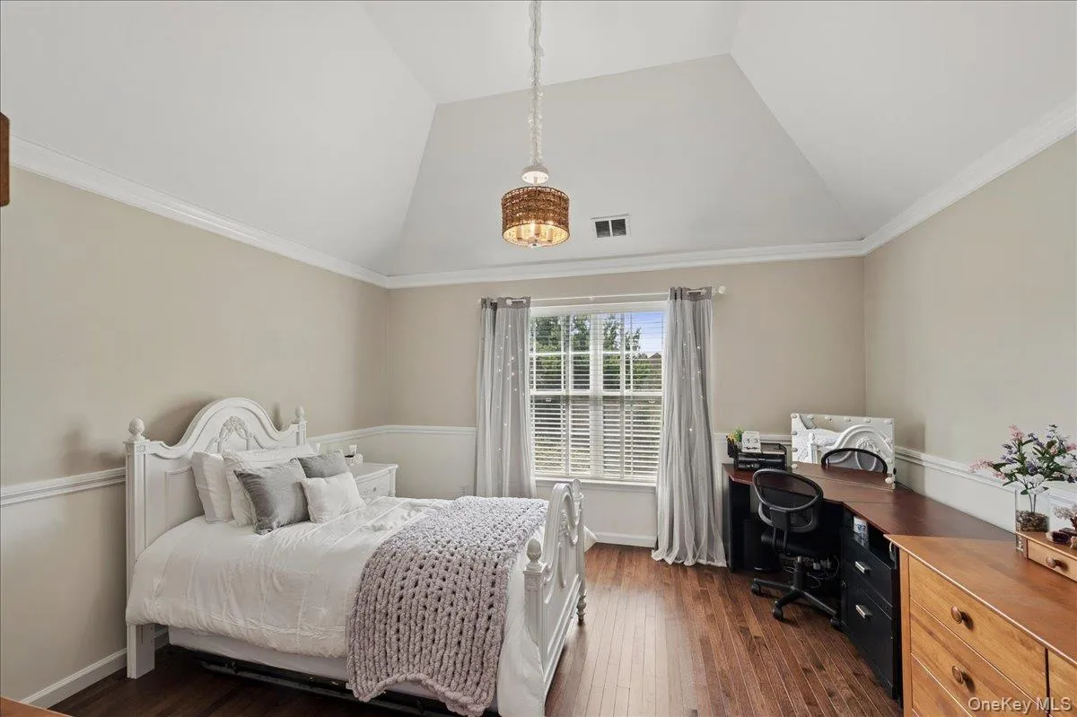 6 Arborvitae Lane, Brookhaven, NY, 5 Bedrooms Bedrooms, 10 Rooms Rooms,2 BathroomsBathrooms,Residential,For Rent,Arborvitae,0,1025846 6 Arborvitae Lane, Brookhaven, NY, 5 Bedrooms Bedrooms, 10 Rooms Rooms,2 BathroomsBathrooms,Residential,For Rent,Arborvitae,0,1025846