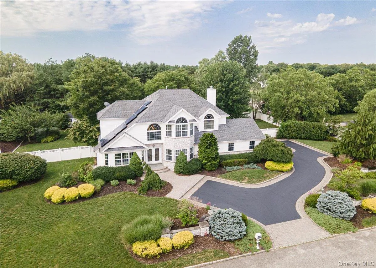 6 Arborvitae Lane, Brookhaven, NY, 5 Bedrooms Bedrooms, 10 Rooms Rooms,2 BathroomsBathrooms,Residential,For Rent,Arborvitae,0,1025846 6 Arborvitae Lane, Brookhaven, NY, 5 Bedrooms Bedrooms, 10 Rooms Rooms,2 BathroomsBathrooms,Residential,For Rent,Arborvitae,0,1025846