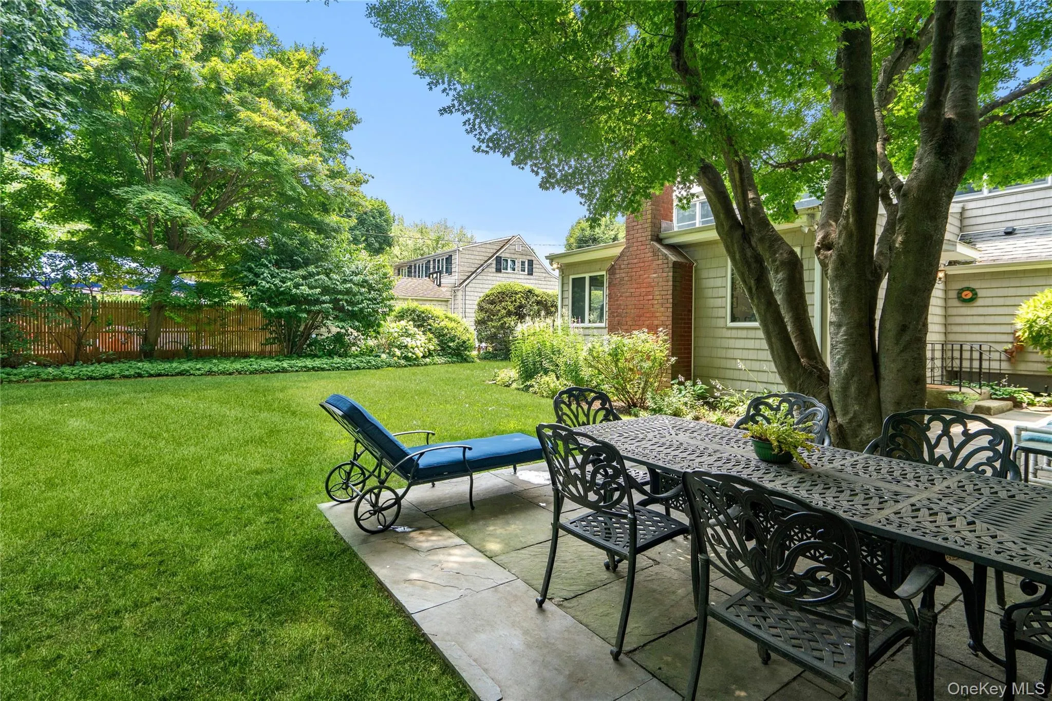 Bluestone Patio for Entertaining Bluestone Patio for Entertaining