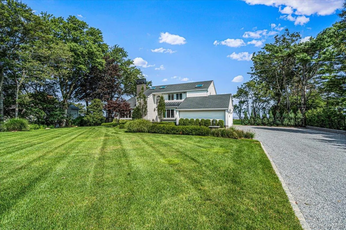 37 Soundview Drive, Brookhaven, NY, 4 Bedrooms Bedrooms, 13 Rooms Rooms,3 BathroomsBathrooms,Residential,For Rent,Soundview,0,1025848 37 Soundview Drive, Brookhaven, NY, 4 Bedrooms Bedrooms, 13 Rooms Rooms,3 BathroomsBathrooms,Residential,For Rent,Soundview,0,1025848