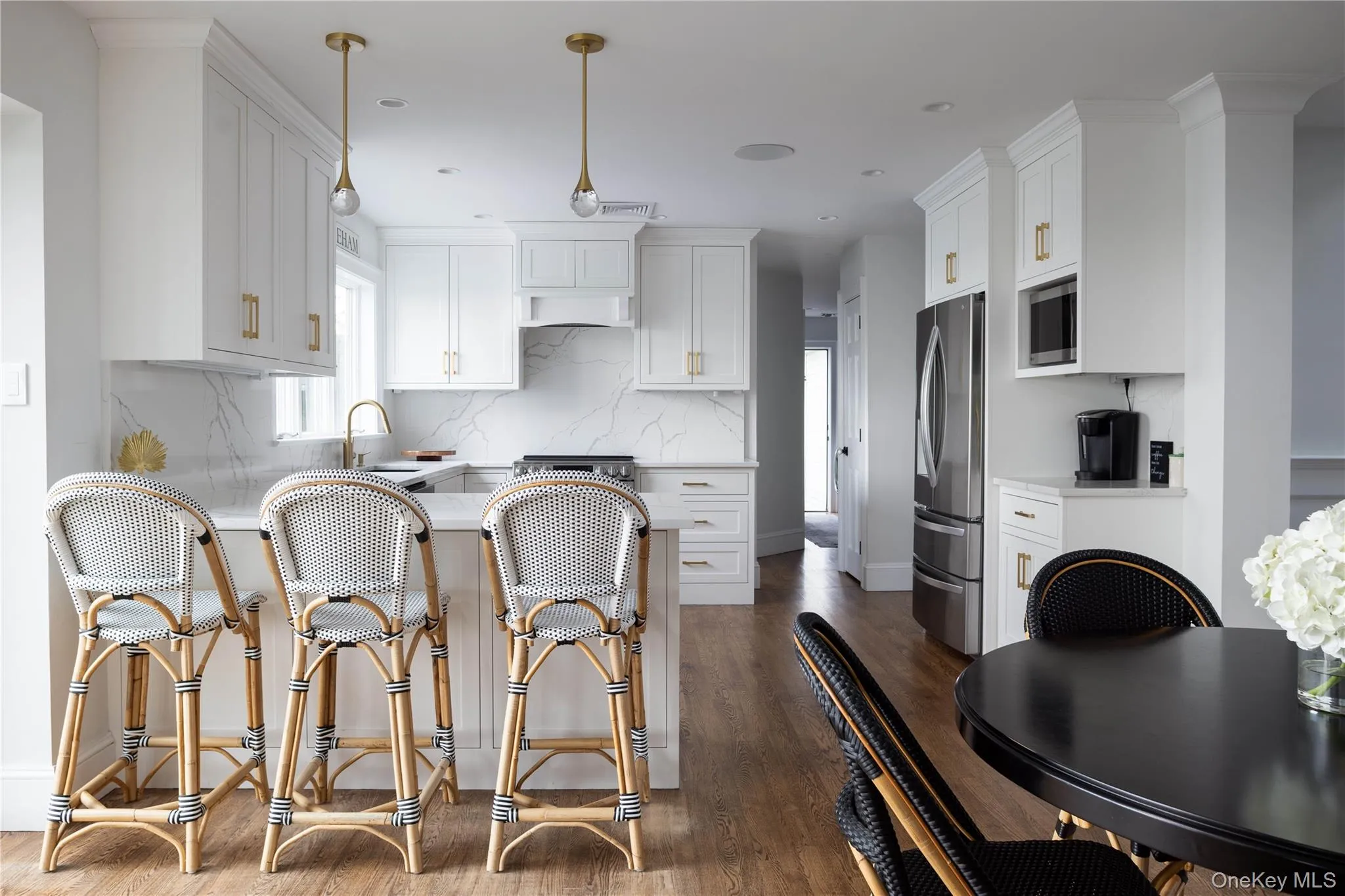 37 Soundview Drive, Brookhaven, NY, 4 Bedrooms Bedrooms, 13 Rooms Rooms,3 BathroomsBathrooms,Residential,For Rent,Soundview,0,1025848 37 Soundview Drive, Brookhaven, NY, 4 Bedrooms Bedrooms, 13 Rooms Rooms,3 BathroomsBathrooms,Residential,For Rent,Soundview,0,1025848