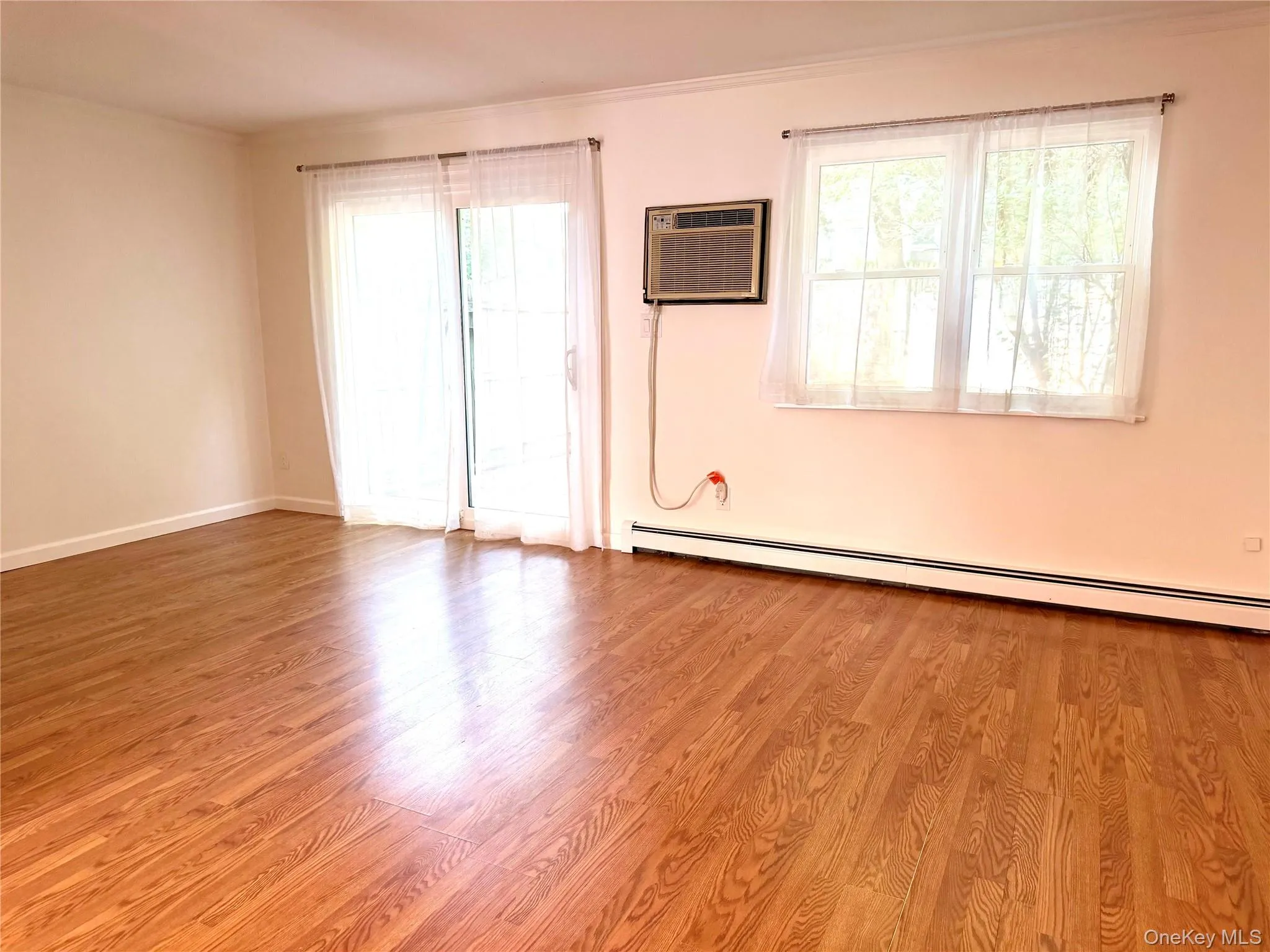 209 Everett Place, Montgomery, NY, 2 Bedrooms Bedrooms, 6 Rooms Rooms,1 BathroomBathrooms,Residential Lease,For Rent,Everett,0,1025850 209 Everett Place, Montgomery, NY, 2 Bedrooms Bedrooms, 6 Rooms Rooms,1 BathroomBathrooms,Residential Lease,For Rent,Everett,0,1025850